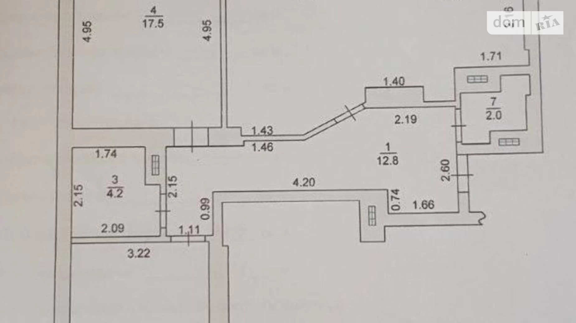 Продается 3-комнатная квартира 99.6 кв. м в Черноморске, ул. Парусная