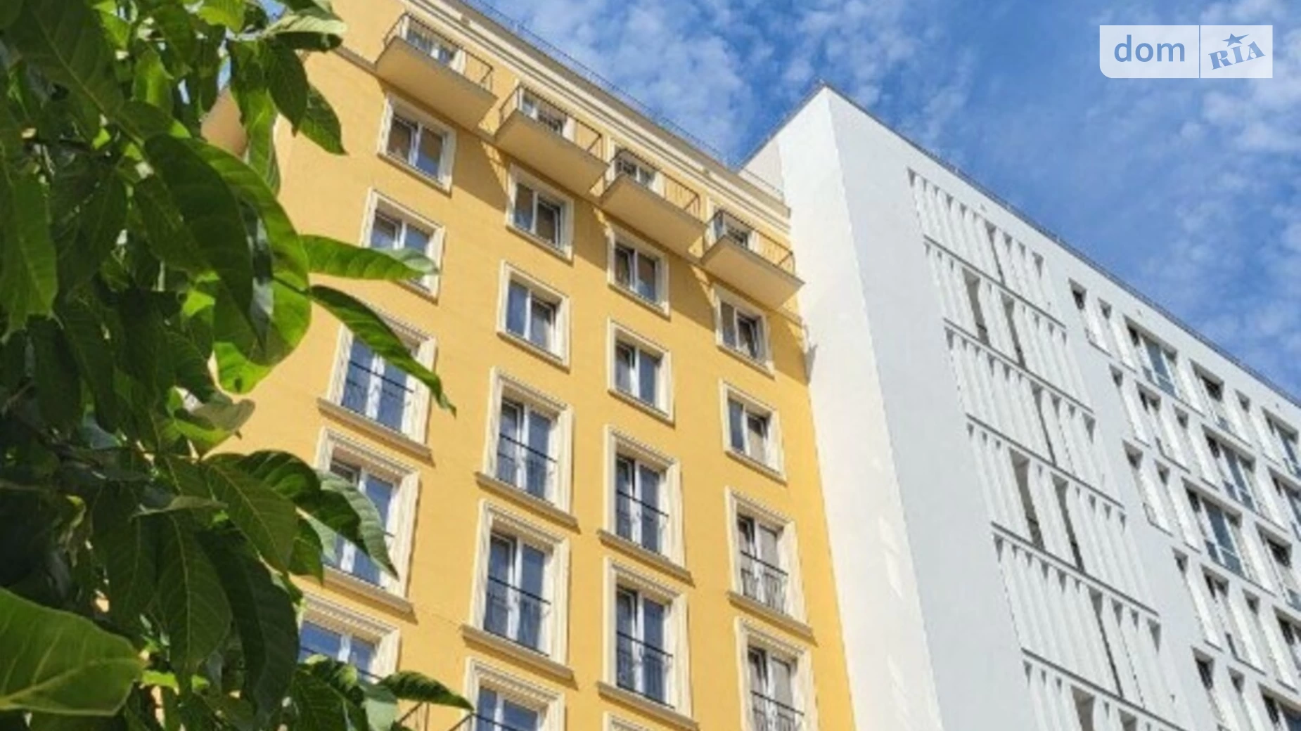 Продается 1-комнатная квартира 32 кв. м в Одессе, ул. Инглези