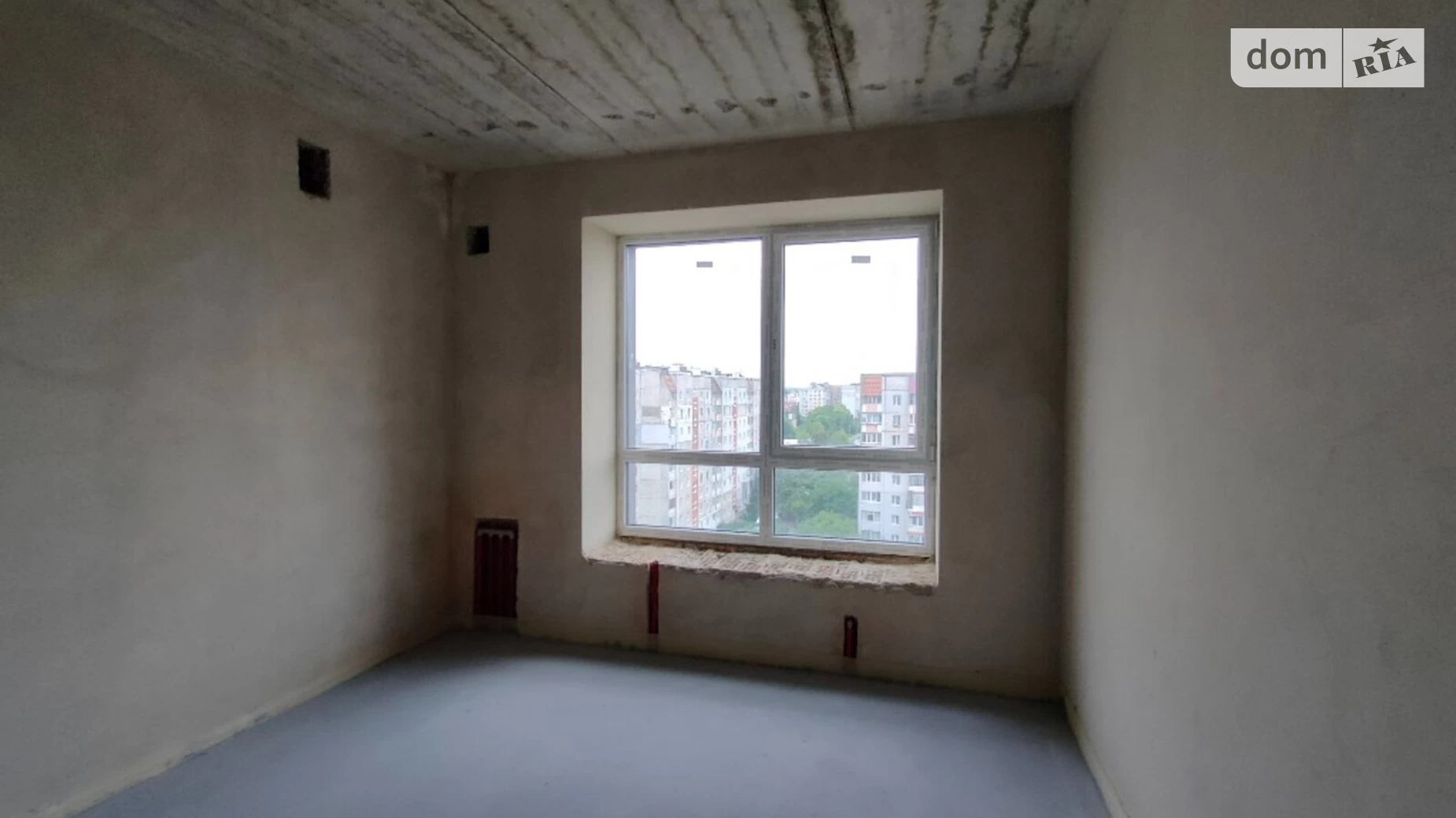 Продается 3-комнатная квартира 74 кв. м в Ивано-Франковске, ул. Ивасюка