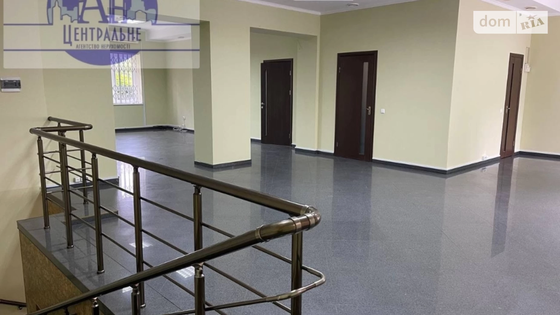 Продається приміщення вільного призначення 300 кв. м в 8-поверховій будівлі, цена: 310000 € - фото 2