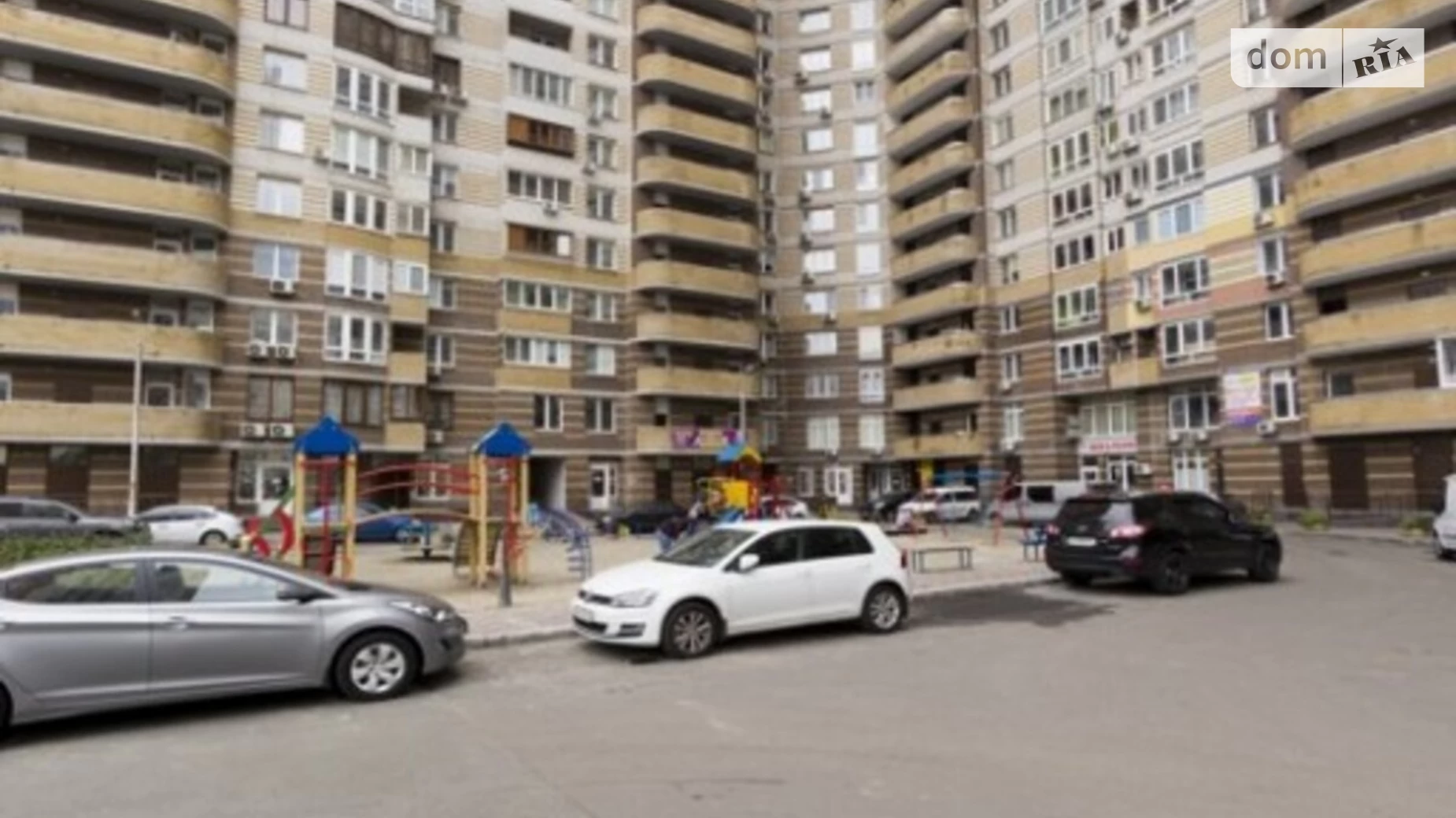 Продается 2-комнатная квартира 92 кв. м в Киеве, ул. Анны Ахматовой, 30 - фото 3