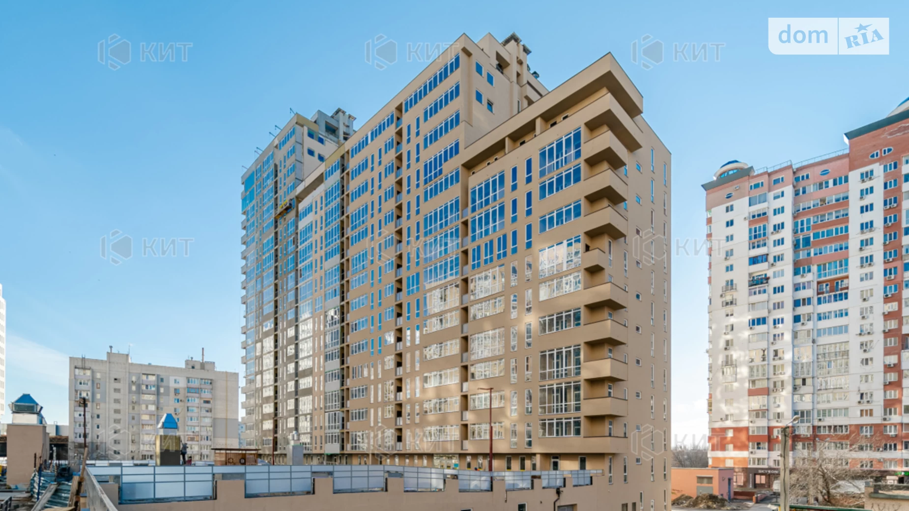 Продается 2-комнатная квартира 76 кв. м в Харькове, ул. Клочковская, 117 - фото 3