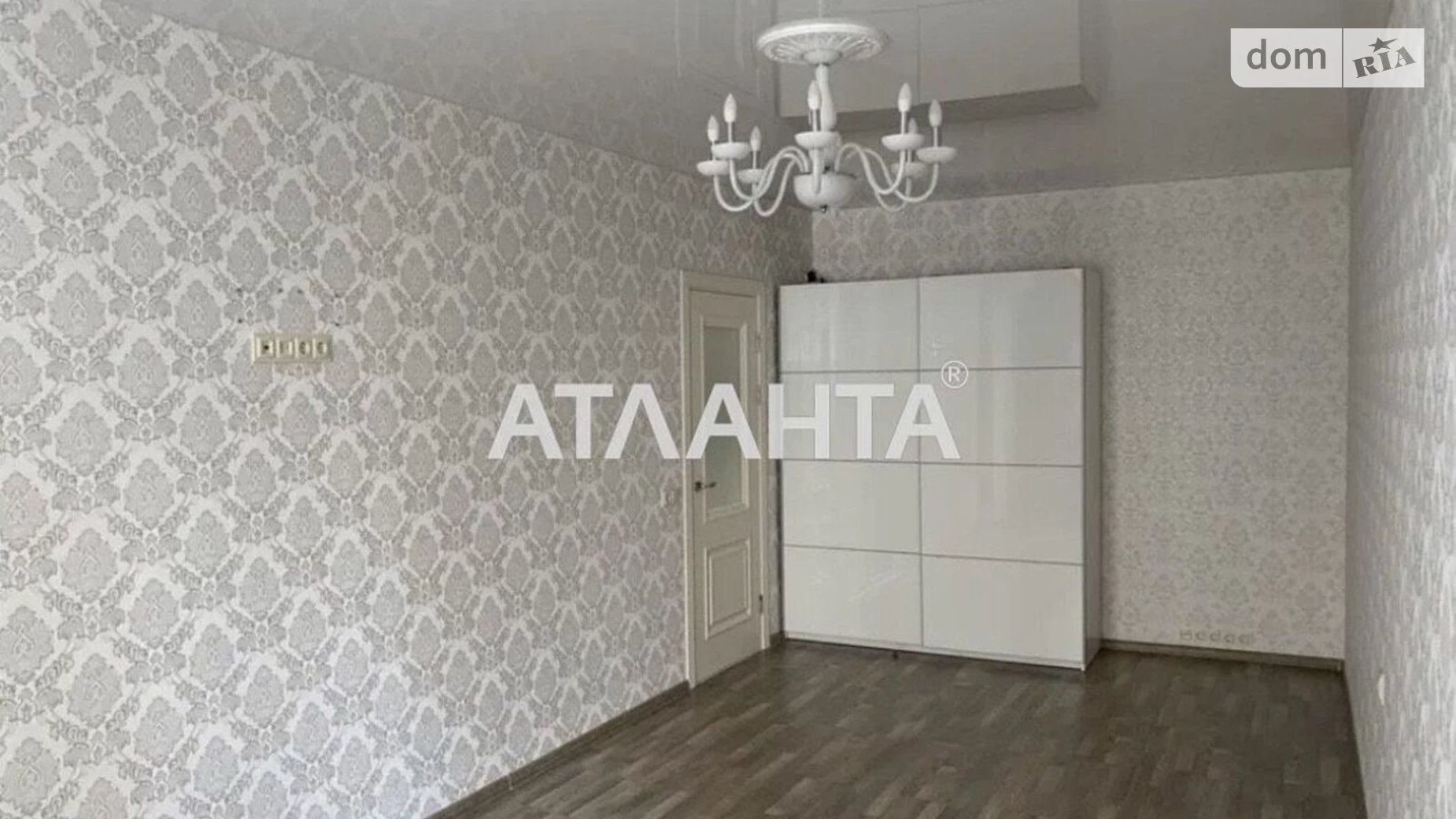 Продается 1-комнатная квартира 41 кв. м в Крыжановке, ул. Академика Сахарова, 3В - фото 2