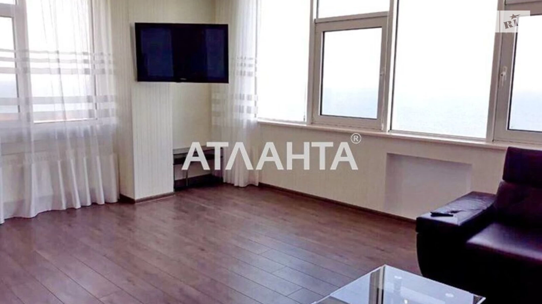 Продается 2-комнатная квартира 87 кв. м в Одессе, плато Гагаринское, 5А