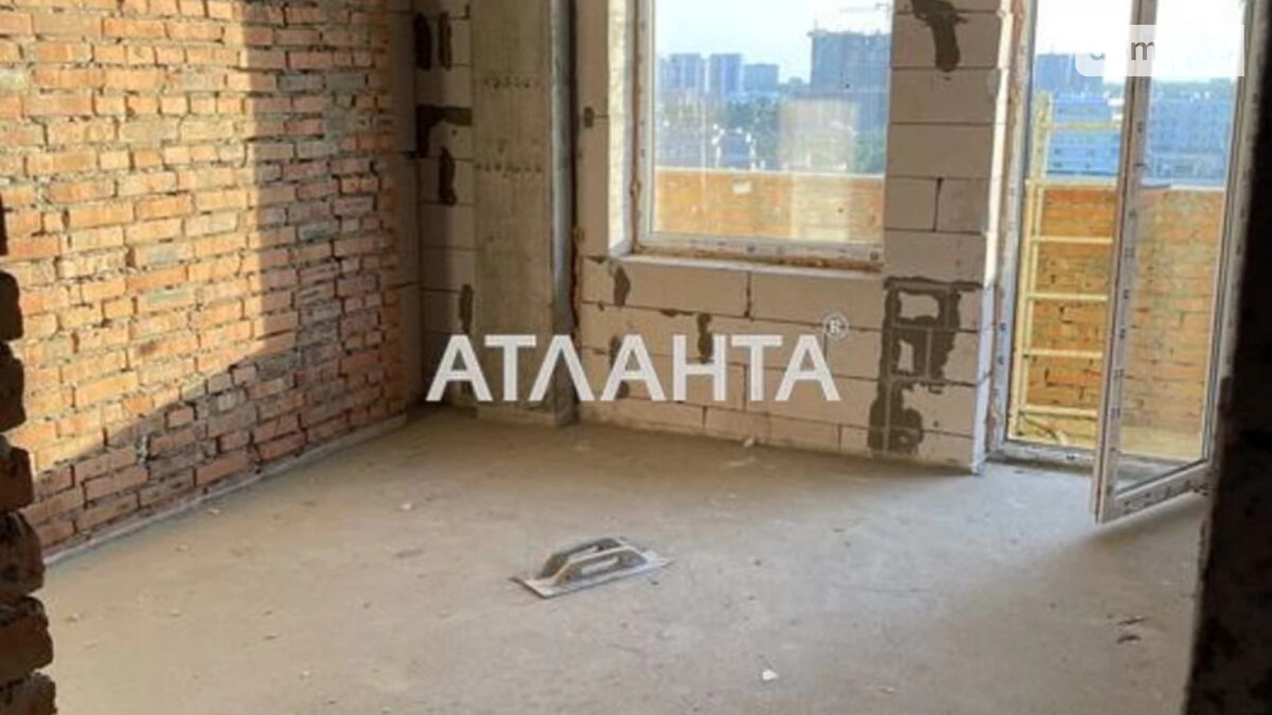 Продается 1-комнатная квартира 81 кв. м в Одессе, ул. Солнечная