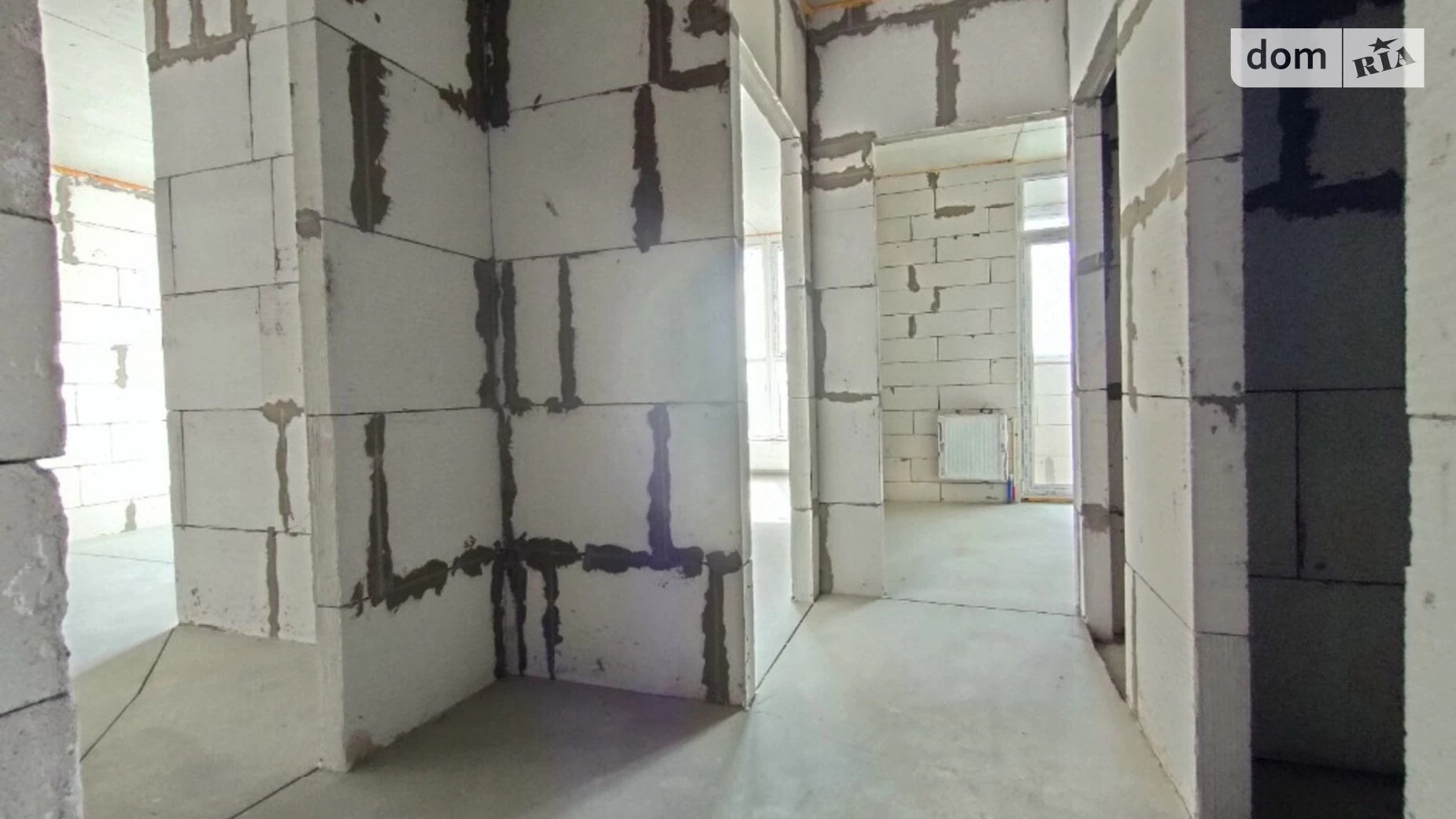 Продается 2-комнатная квартира 53 кв. м в Одессе, ул. Бугаевская, 44 - фото 2