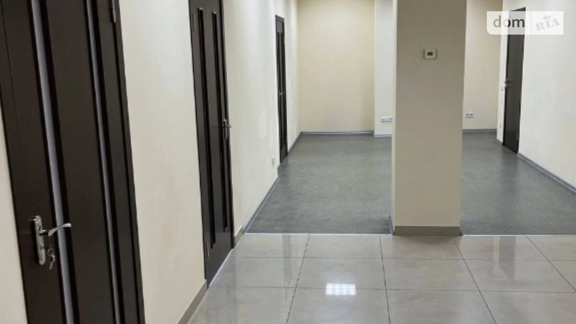 Сдается в аренду офис 232.1 кв. м в бизнес-центре, цена: 1625 $ - фото 5