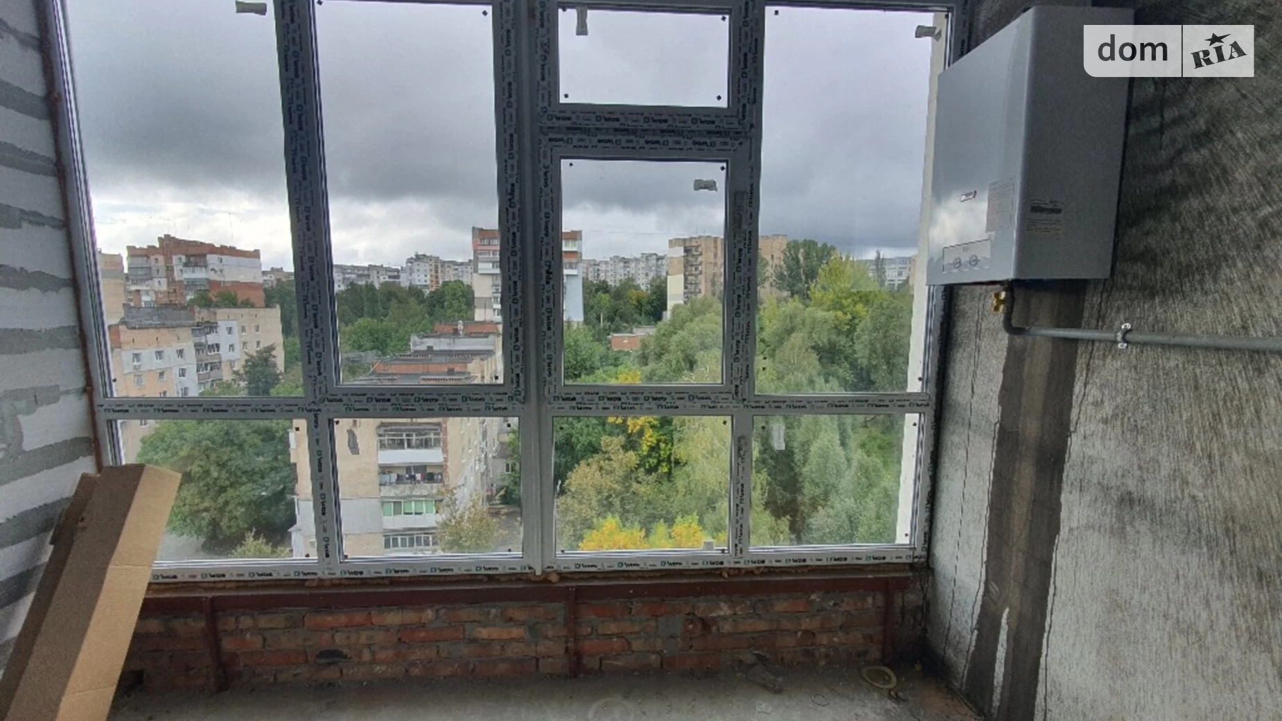 Продается 1-комнатная квартира 52 кв. м в Хмельницком, ул. Тернопольская