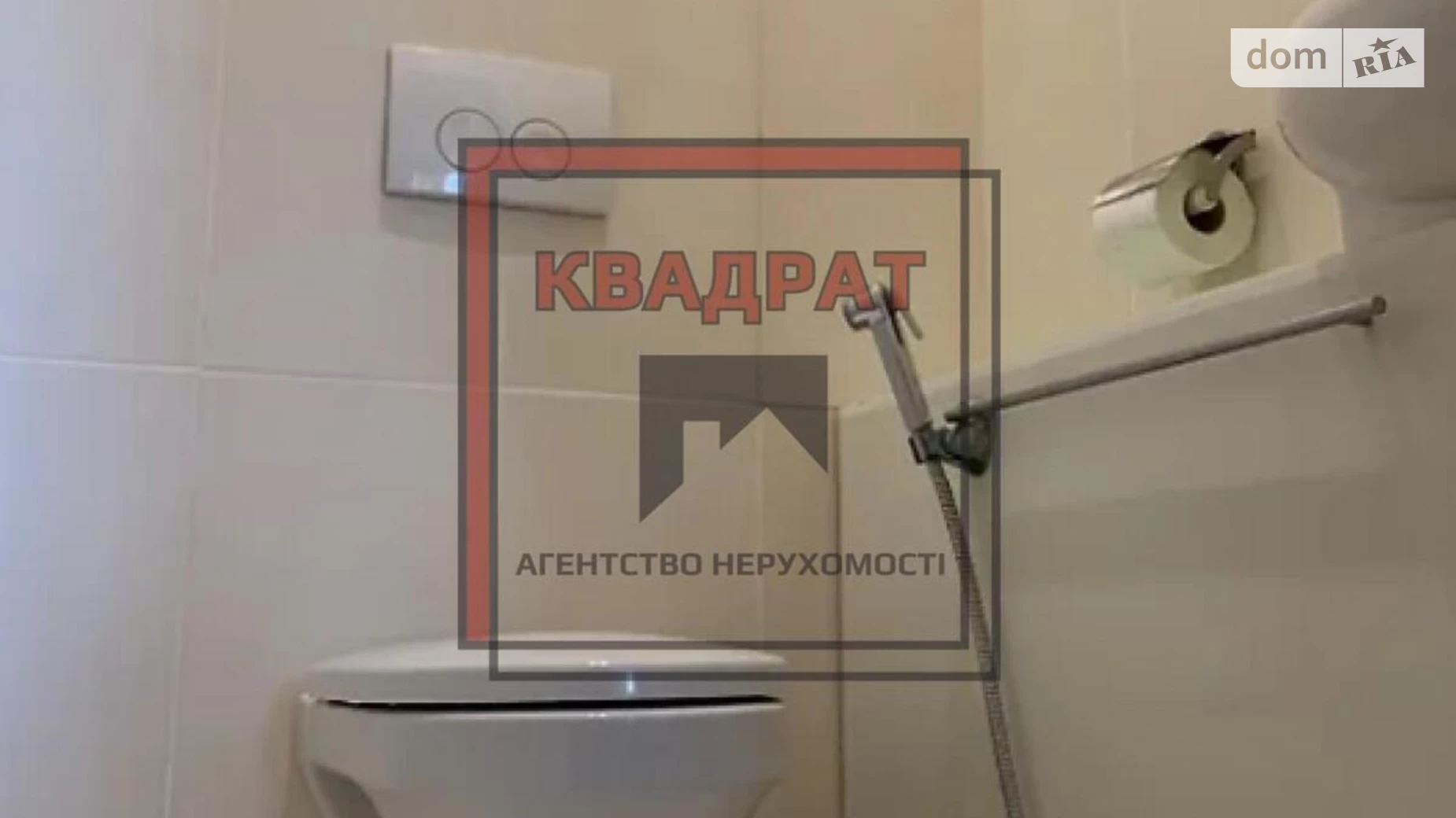 Продається 3-кімнатна квартира 82 кв. м у Полтаві, вул. Небесної Сотні