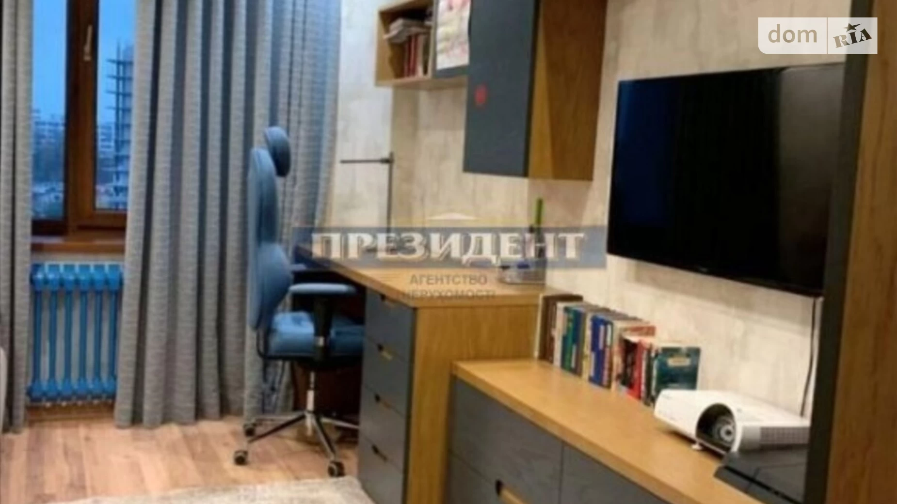 Продается 2-комнатная квартира 79 кв. м в Одессе, ул. Солнечная