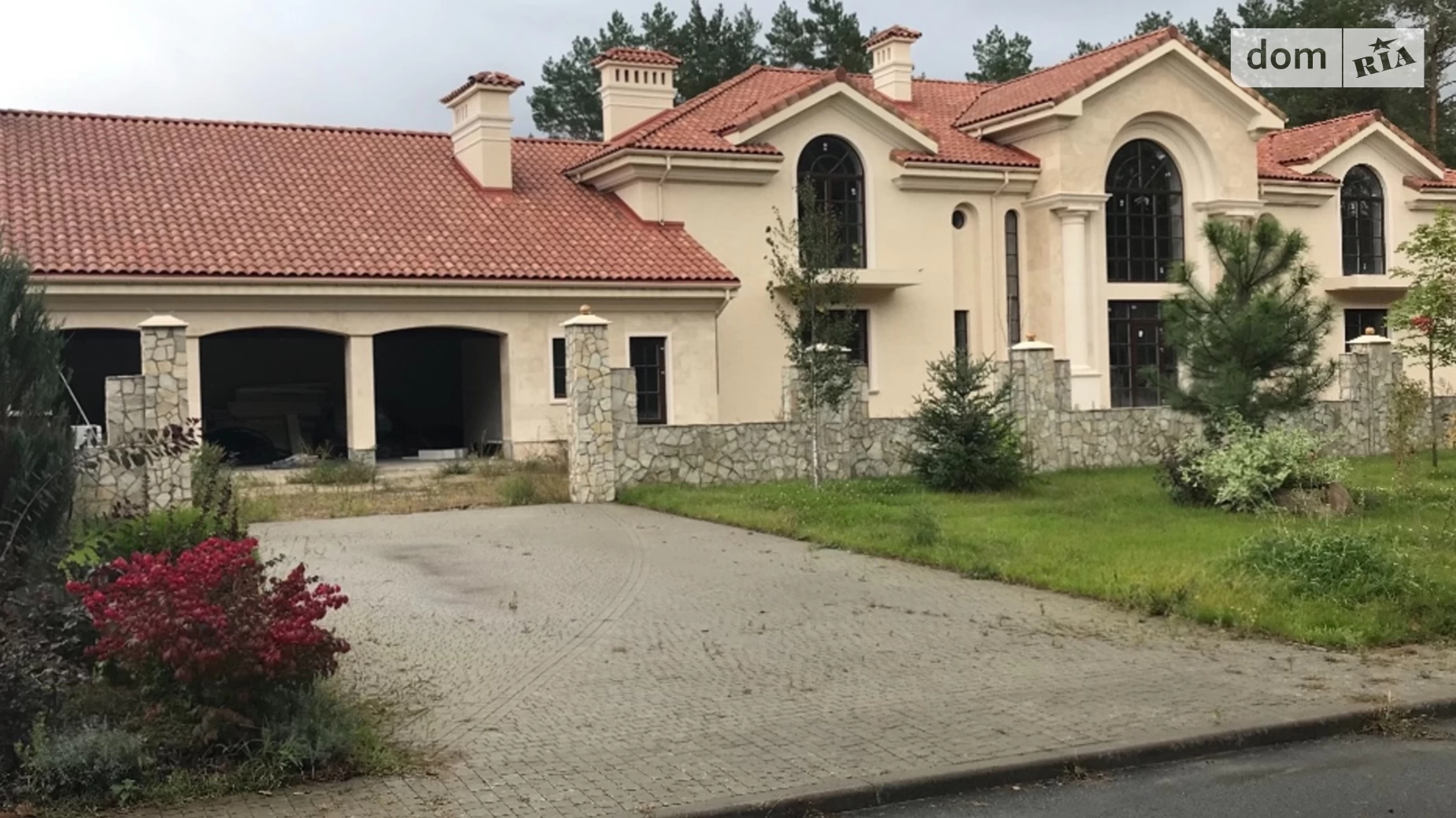 Продается дом на 2 этажа 923 кв. м с беседкой, цена: 2350000 $ - фото 2