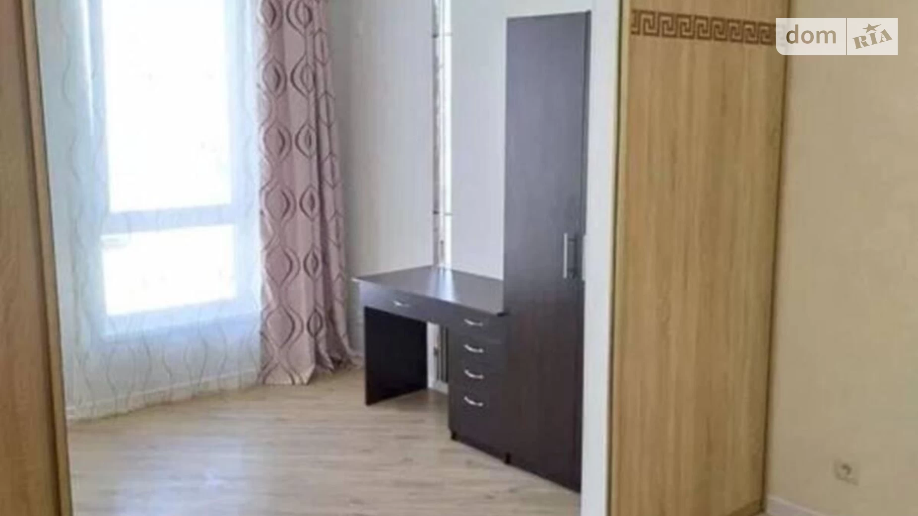 Продається 1-кімнатна квартира 36 кв. м у Одесі, вул. Боровського Миколи