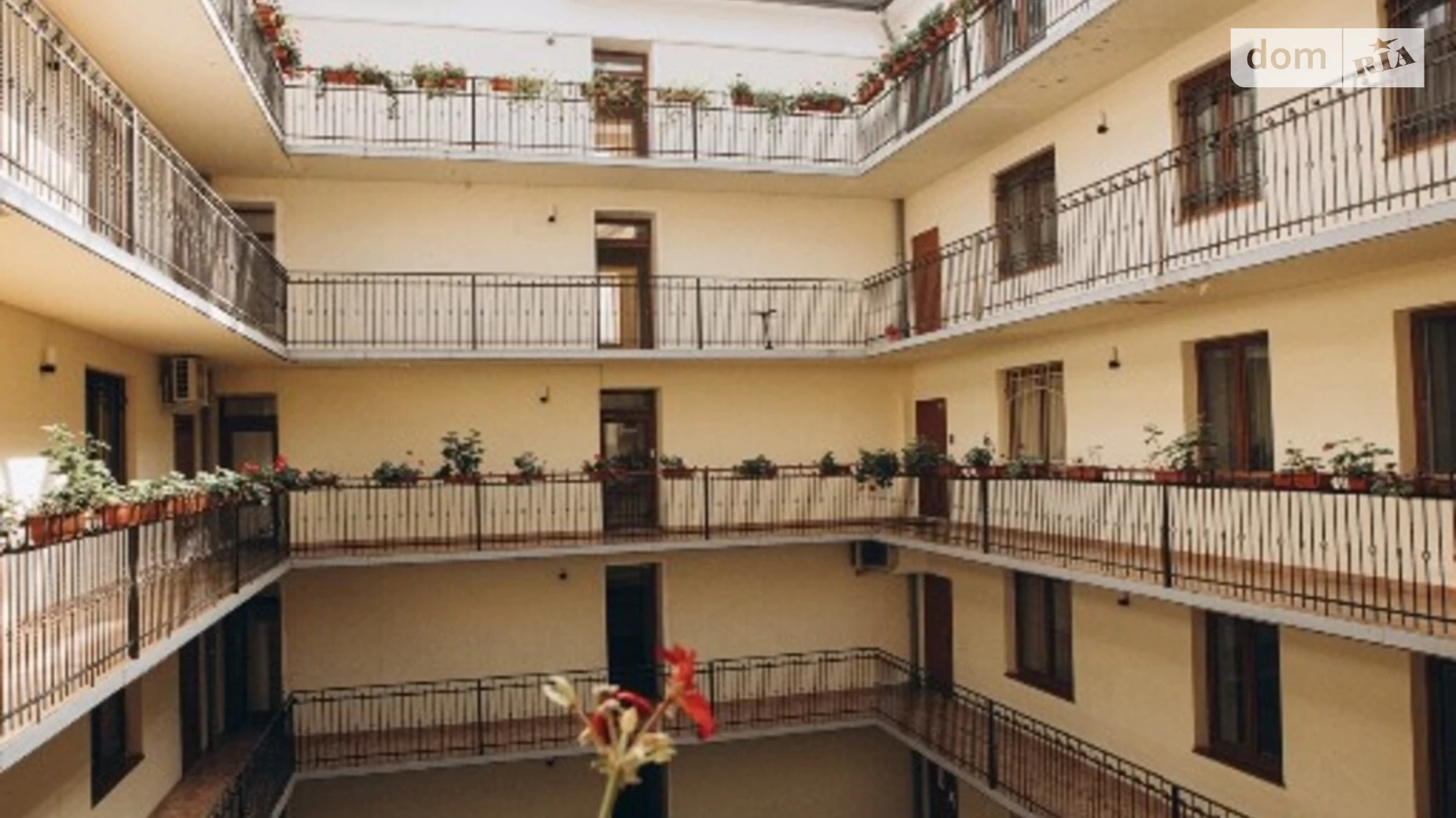Продается 3-комнатная квартира 126 кв. м в Ивано-Франковске, пл. Рынок, 1 - фото 5