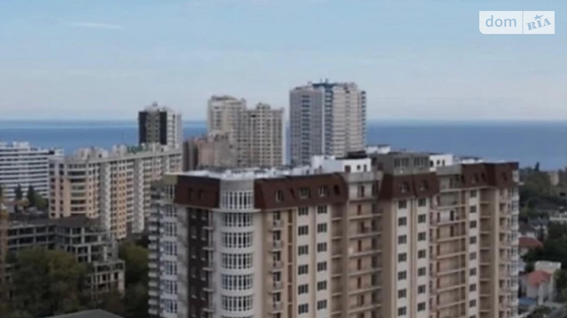 Продается 2-комнатная квартира 86 кв. м в Одессе, Фонтанская дор.