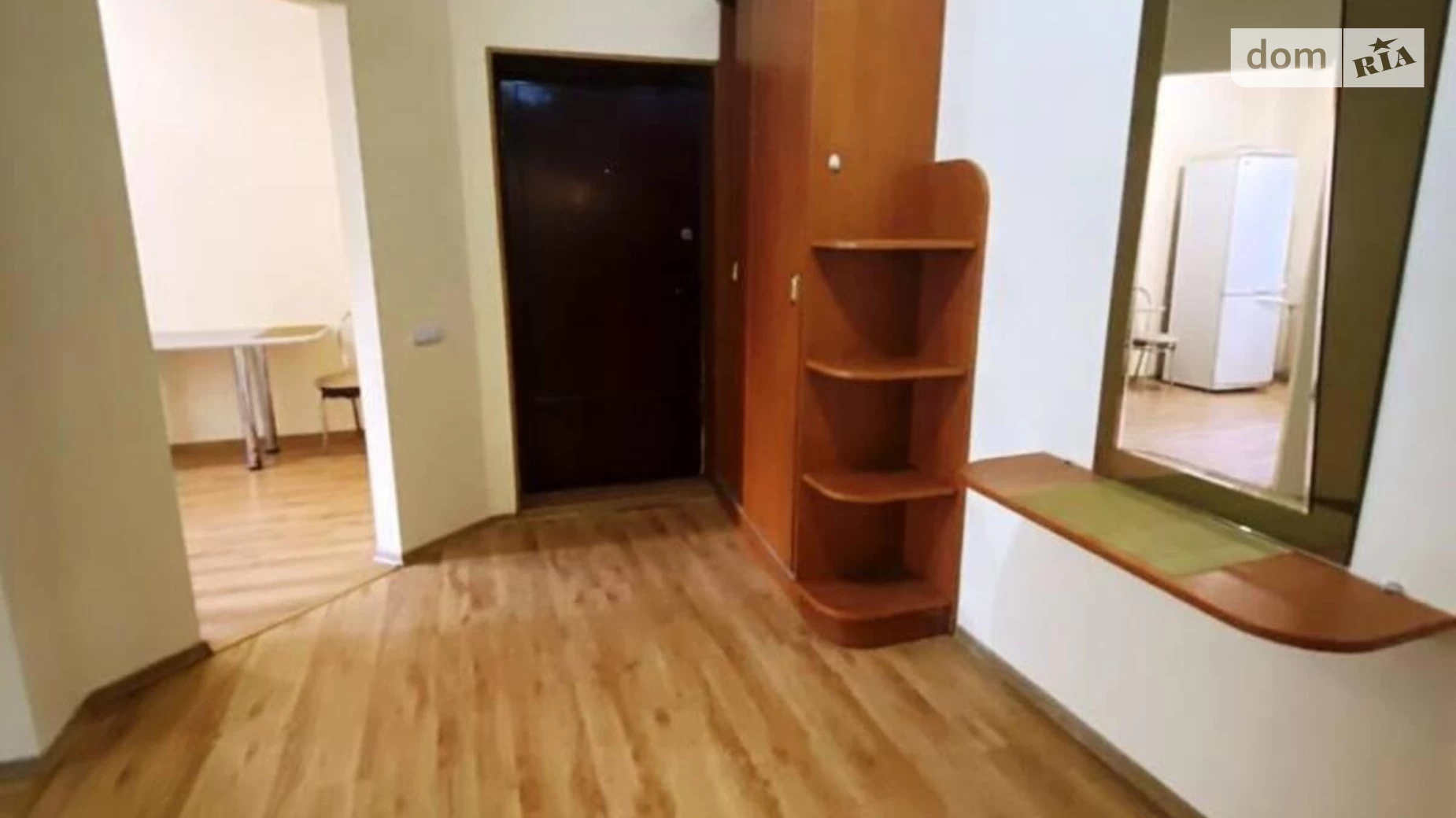Продается 2-комнатная квартира 100 кв. м в Одессе, ул. Якова Бреуса