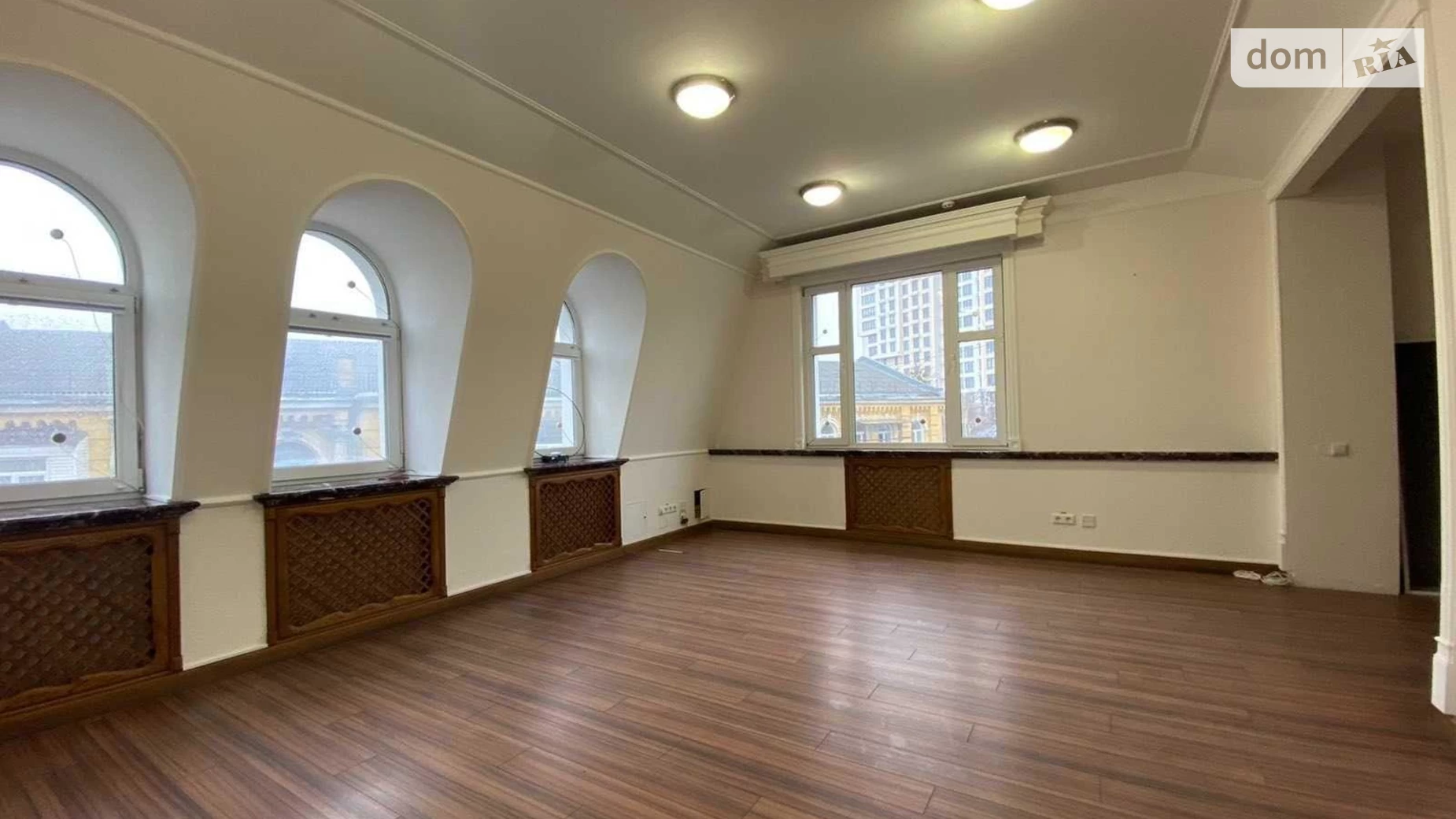 Сдается в аренду офис 1700 кв. м в бизнес-центре, цена: 25000 $ - фото 5