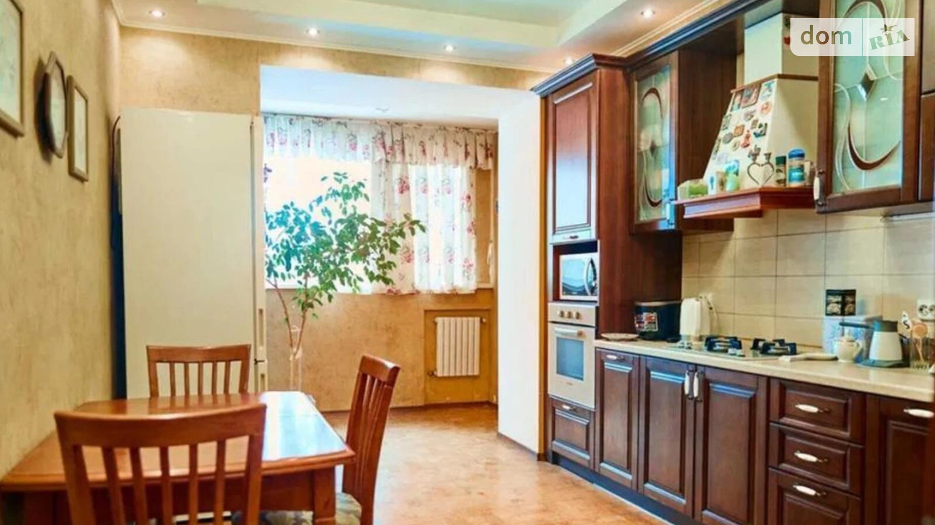 Продається 4-кімнатна квартира 129 кв. м у Дніпрі, вул. Алана Шепарда(Суворова)