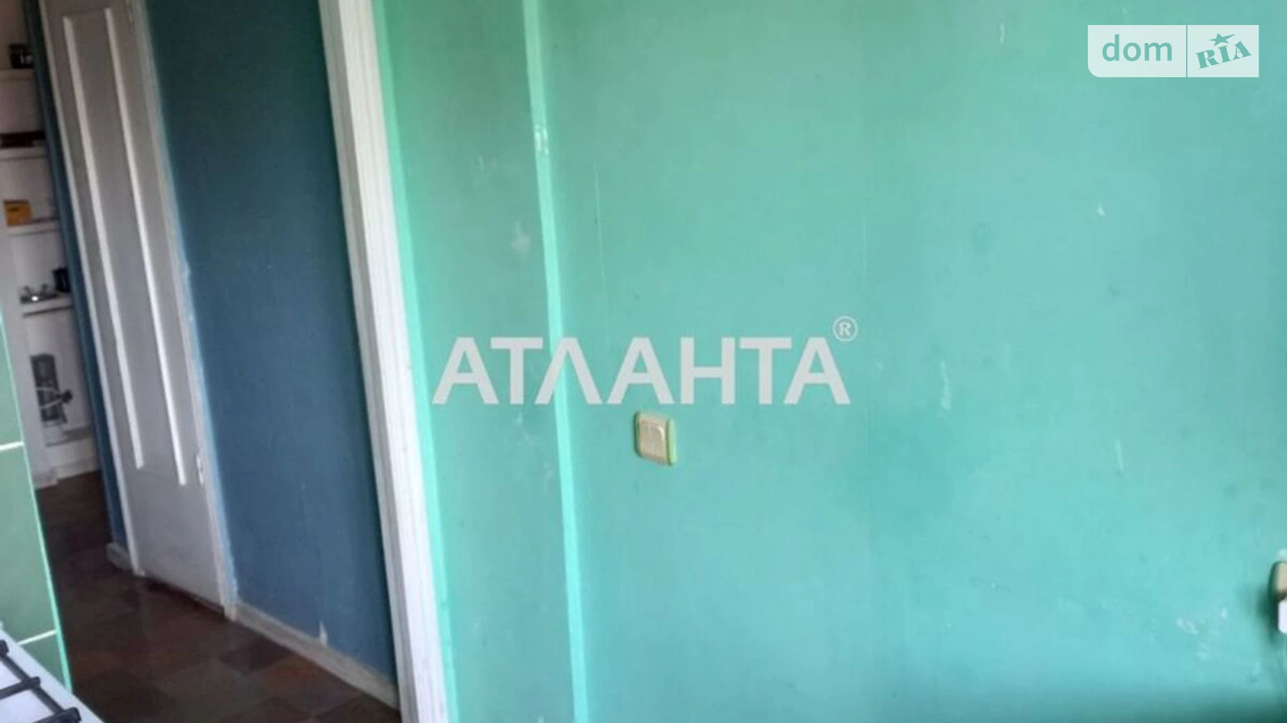 Продается 3-комнатная квартира 52 кв. м в Одессе, просп. Добровольского