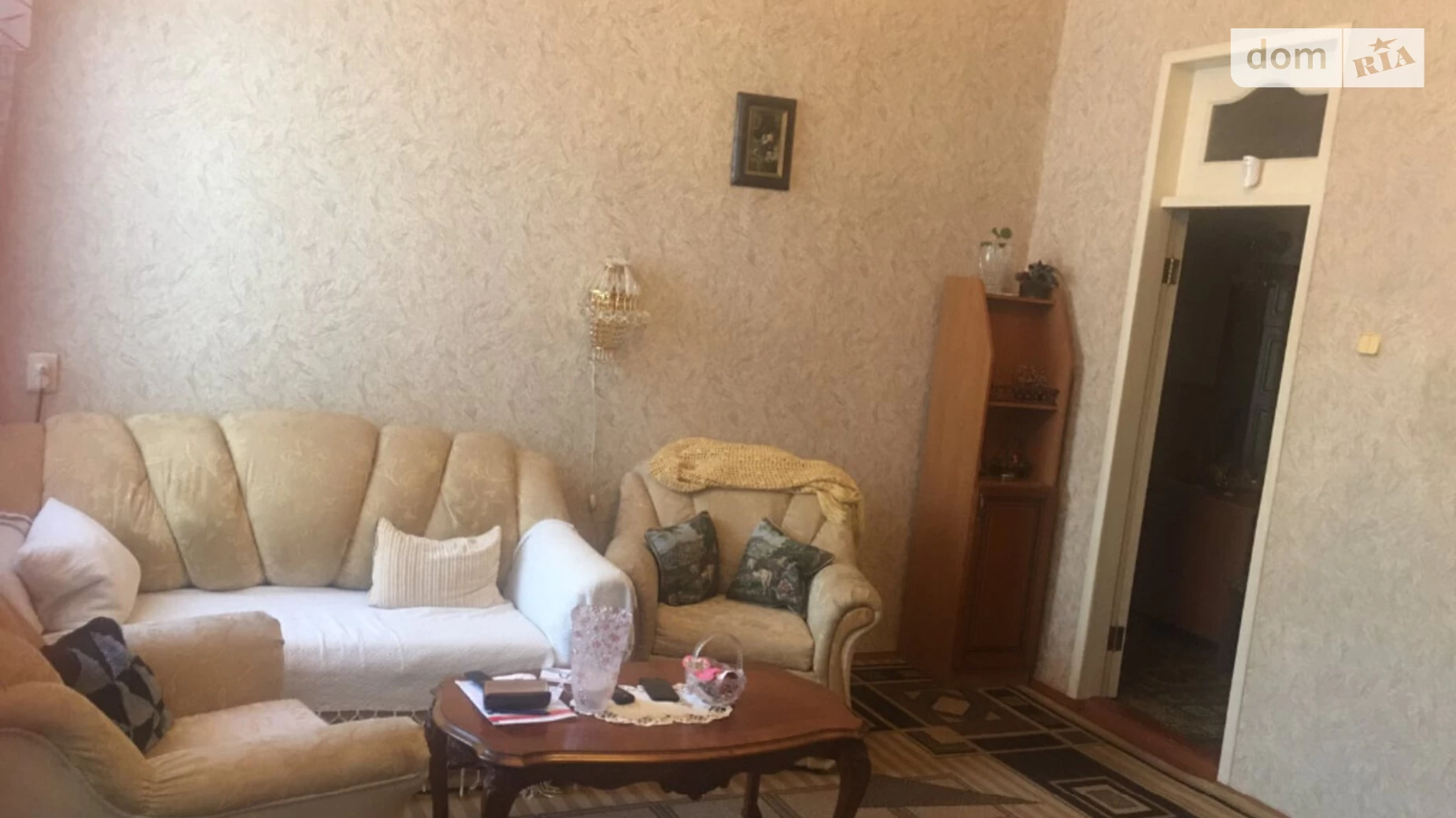 Продается 3-комнатная квартира 65 кв. м в Одессе, ул. Черноморского казачества, 125