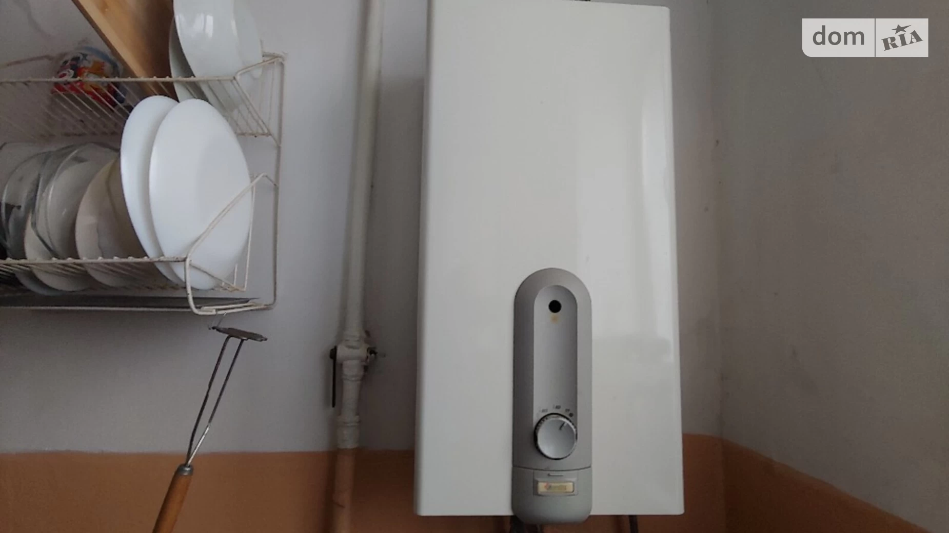 Продается 2-комнатная квартира 43 кв. м в Ровно, ул. Шопена - фото 2