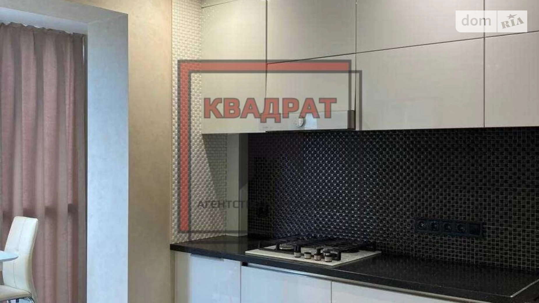 Продается 3-комнатная квартира 85 кв. м в Полтаве, 1-й тупик Тупик