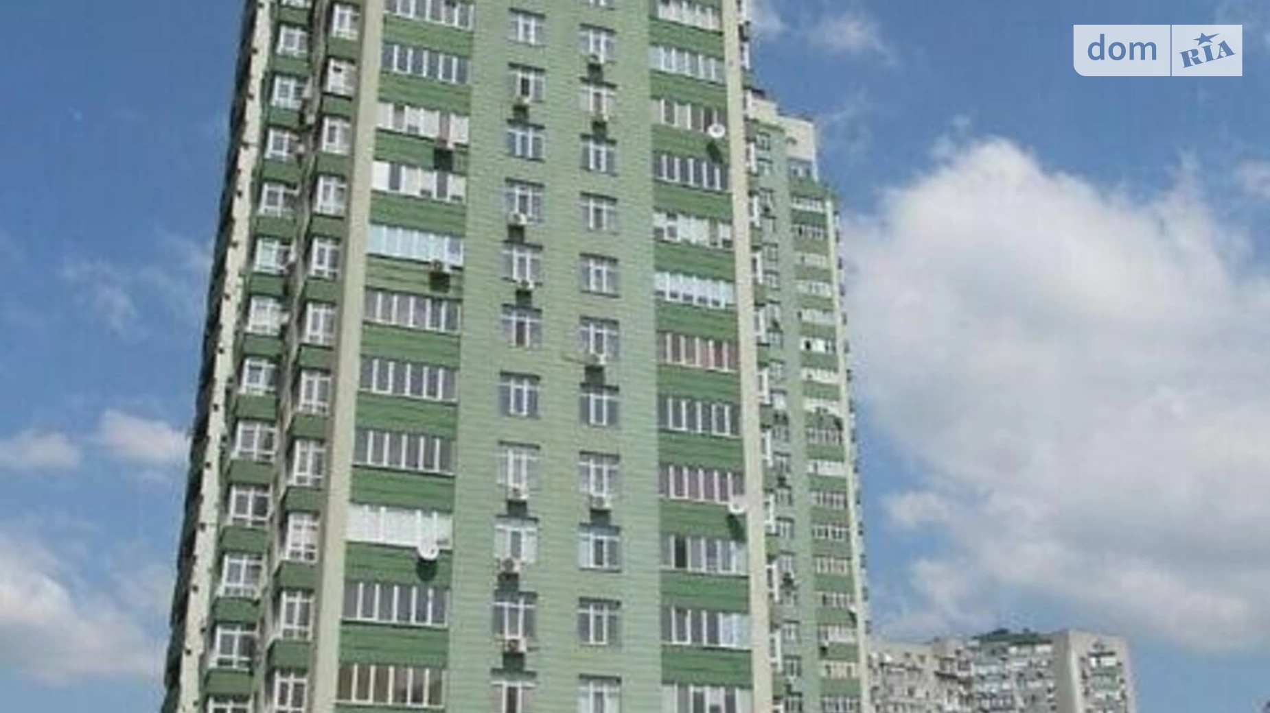 Продается 2-комнатная квартира 61.5 кв. м в Киеве, просп. Лобановского, 4Г