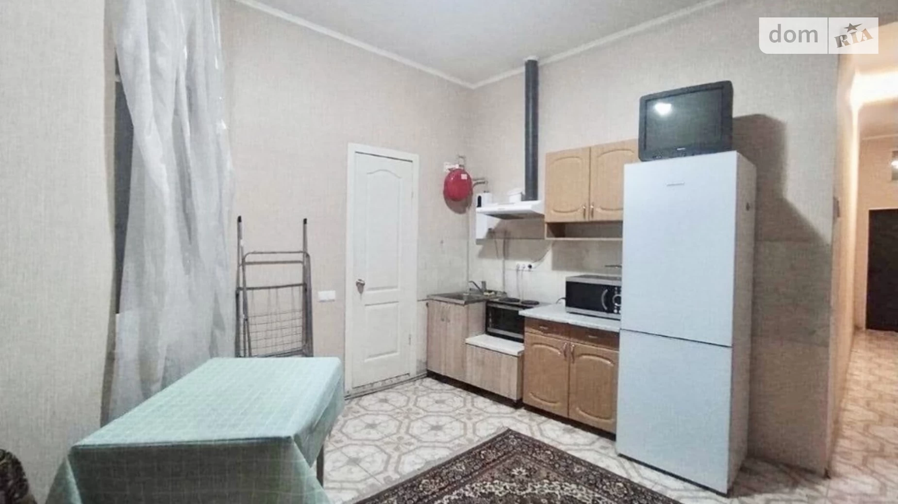 Продается 1-комнатная квартира 24 кв. м в Одессе, ул. Михаила Грушевского
