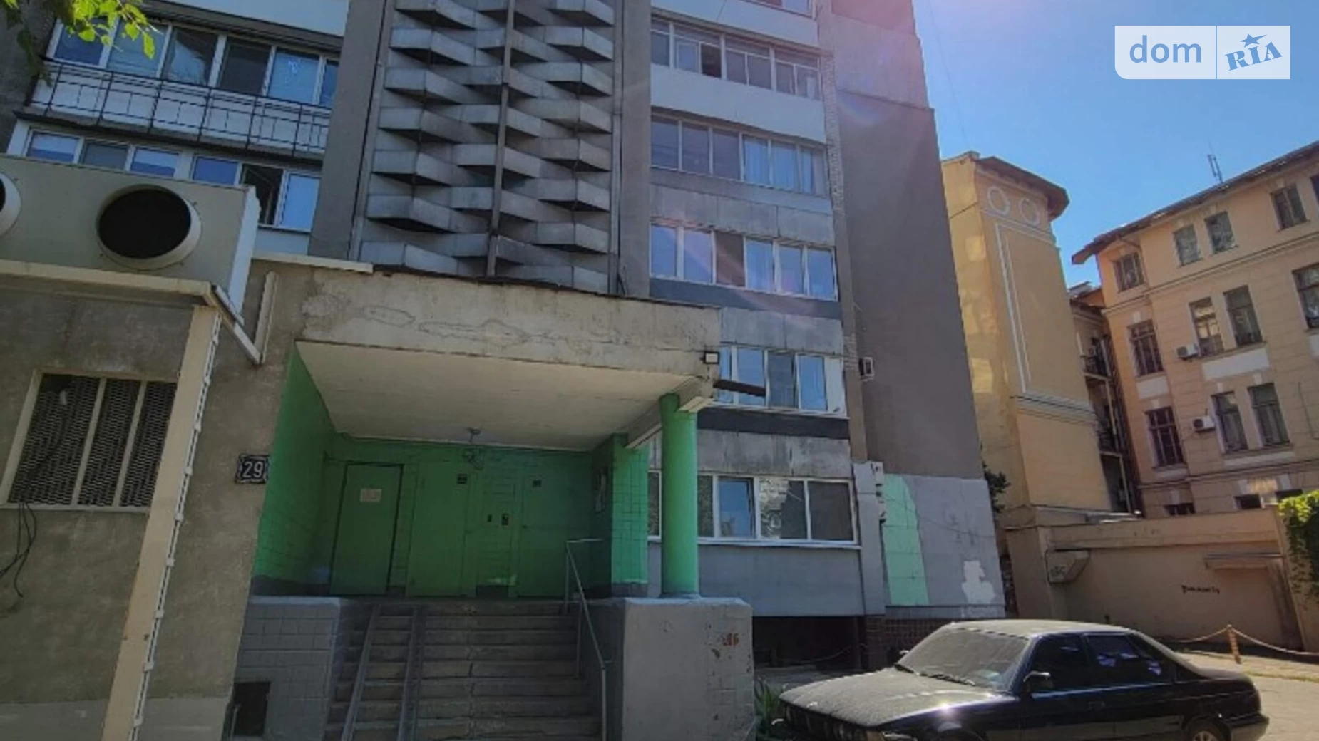Продається 2-кімнатна квартира 54 кв. м у Одесі, вул. Канатна