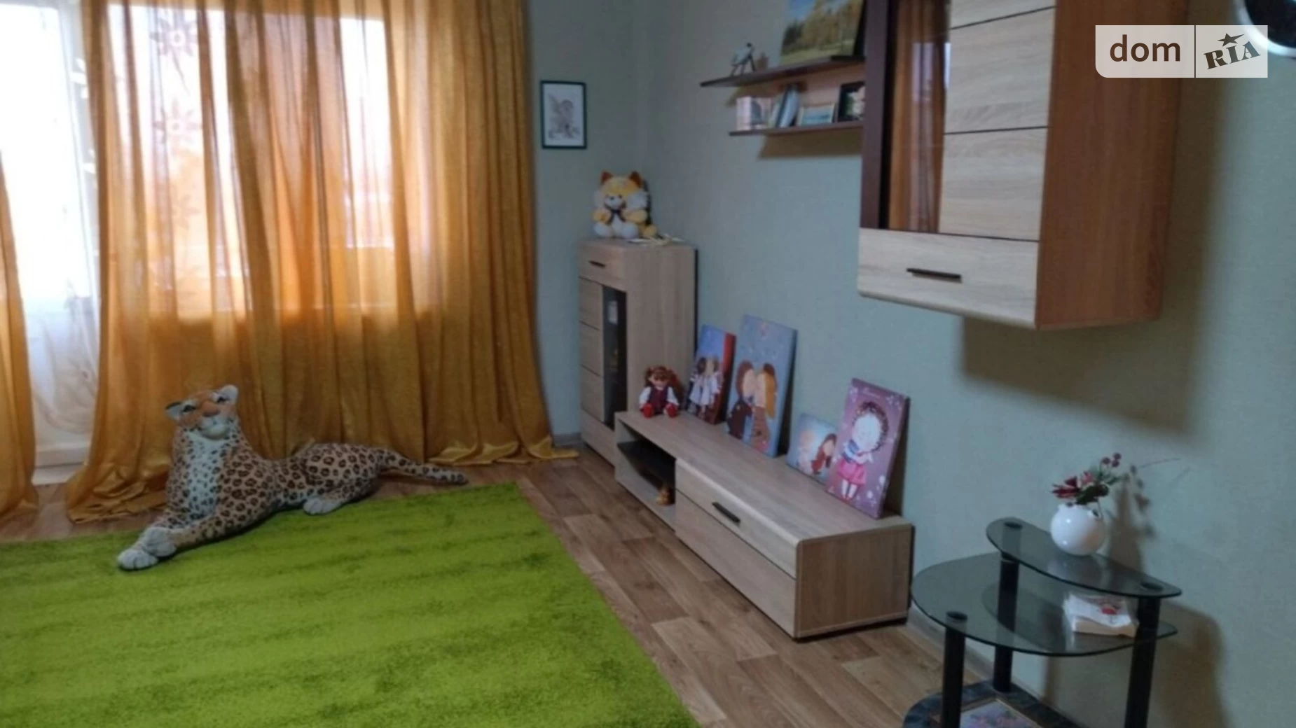 Продается 4-комнатная квартира 85 кв. м в Киеве, ул. Евгения Харченка, 37