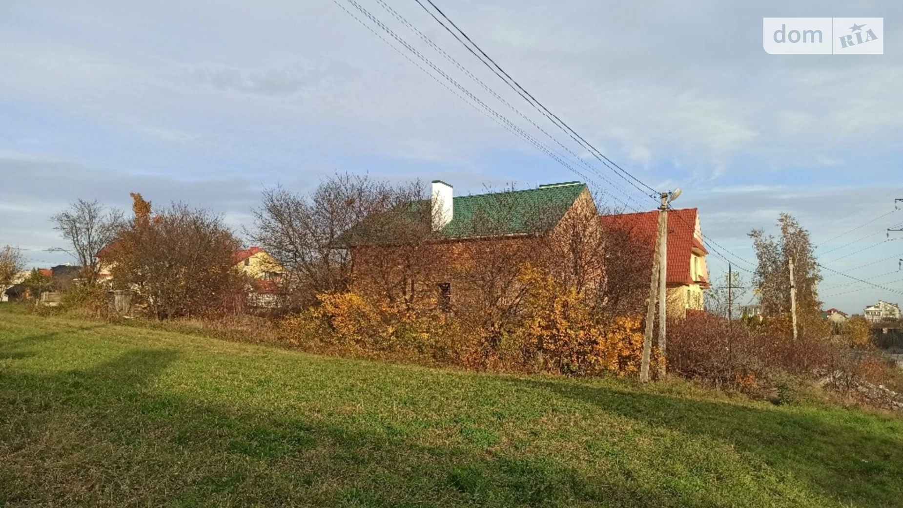 Продается дом на 2 этажа 320 кв. м с бассейном, цена: 65000 $ - фото 2