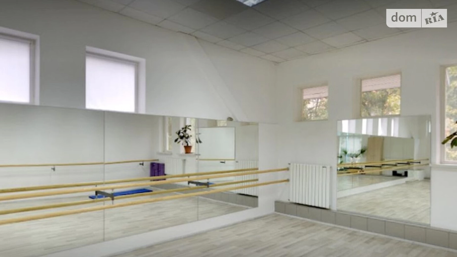 Продається об'єкт сфери послуг 1281.6 кв. м в 3-поверховій будівлі, цена: 1200000 $ - фото 3