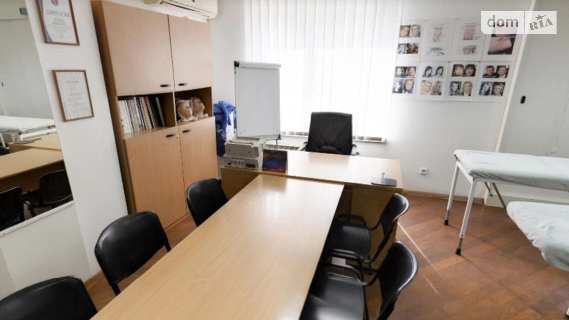Продається об'єкт сфери послуг 1281.6 кв. м в 3-поверховій будівлі, цена: 1200000 $ - фото 4