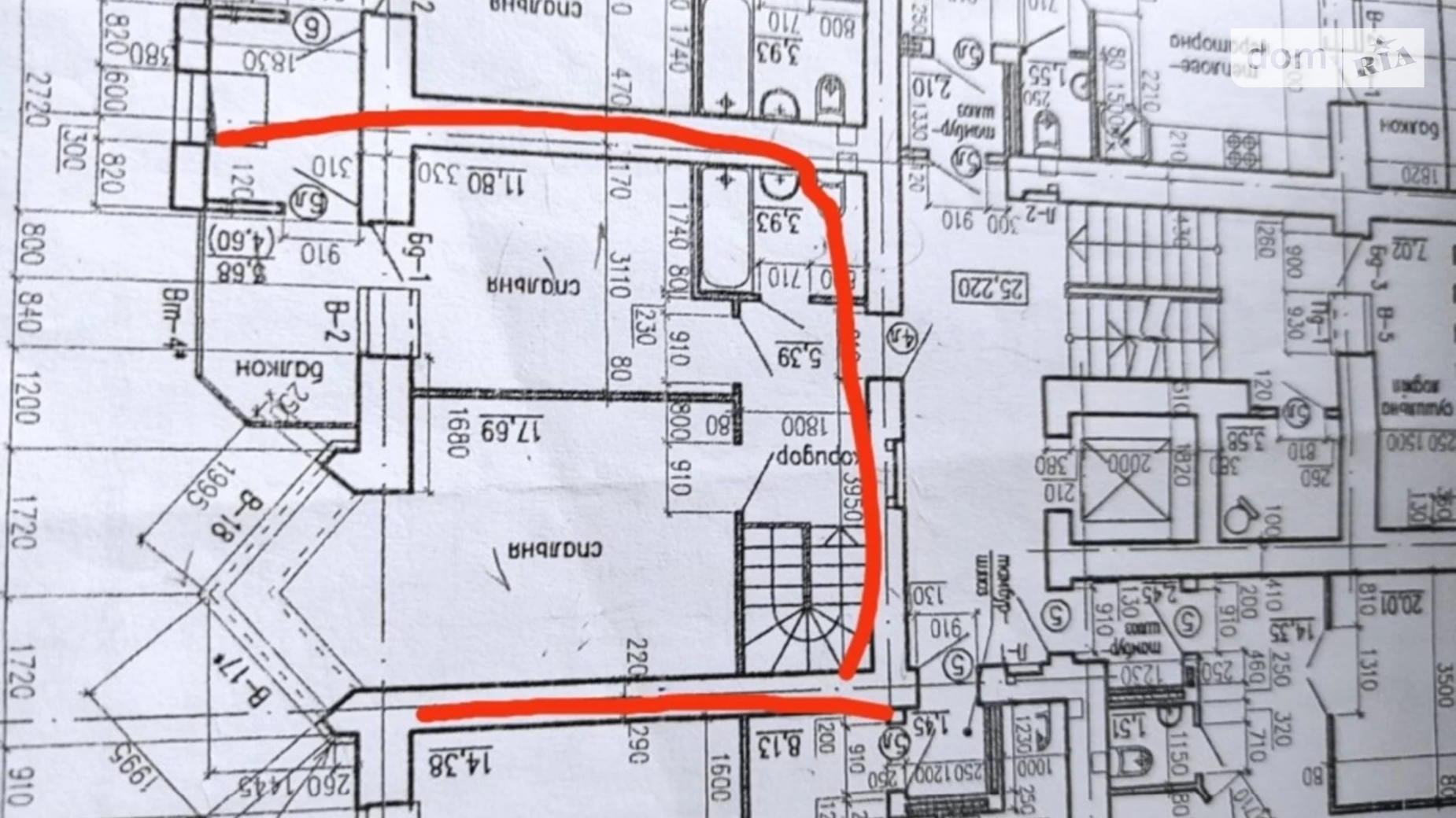 3-комнатная квартира 86 кв. м в Тернополе, ул. Генерала Мирона Тарнавского - фото 2