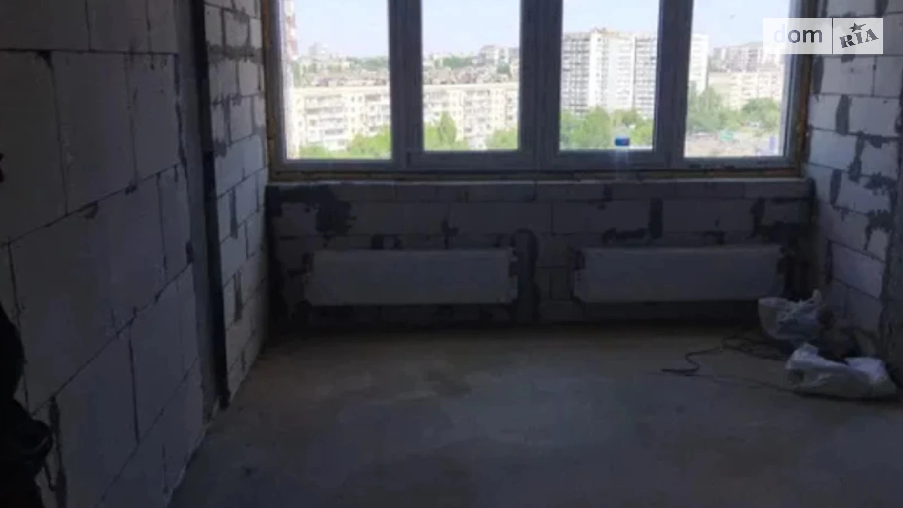 Продается 1-комнатная квартира 39 кв. м в Одессе, Николаевская дор.