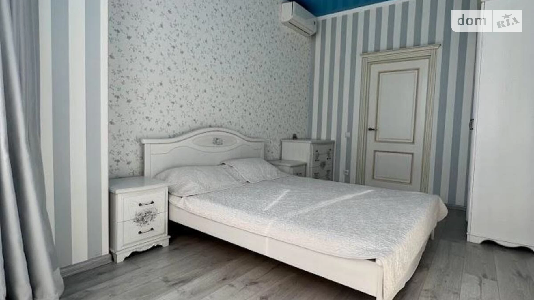 Продается 2-комнатная квартира 69 кв. м в Одессе, плато Гагаринское, 5А корпус 2 - фото 3