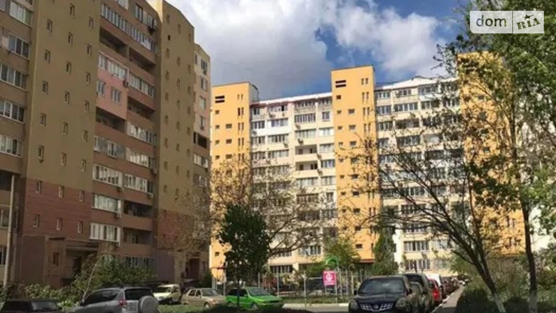 Продається 1-кімнатна квартира 55 кв. м у Одесі, вул. Шота Руставелі, 1А