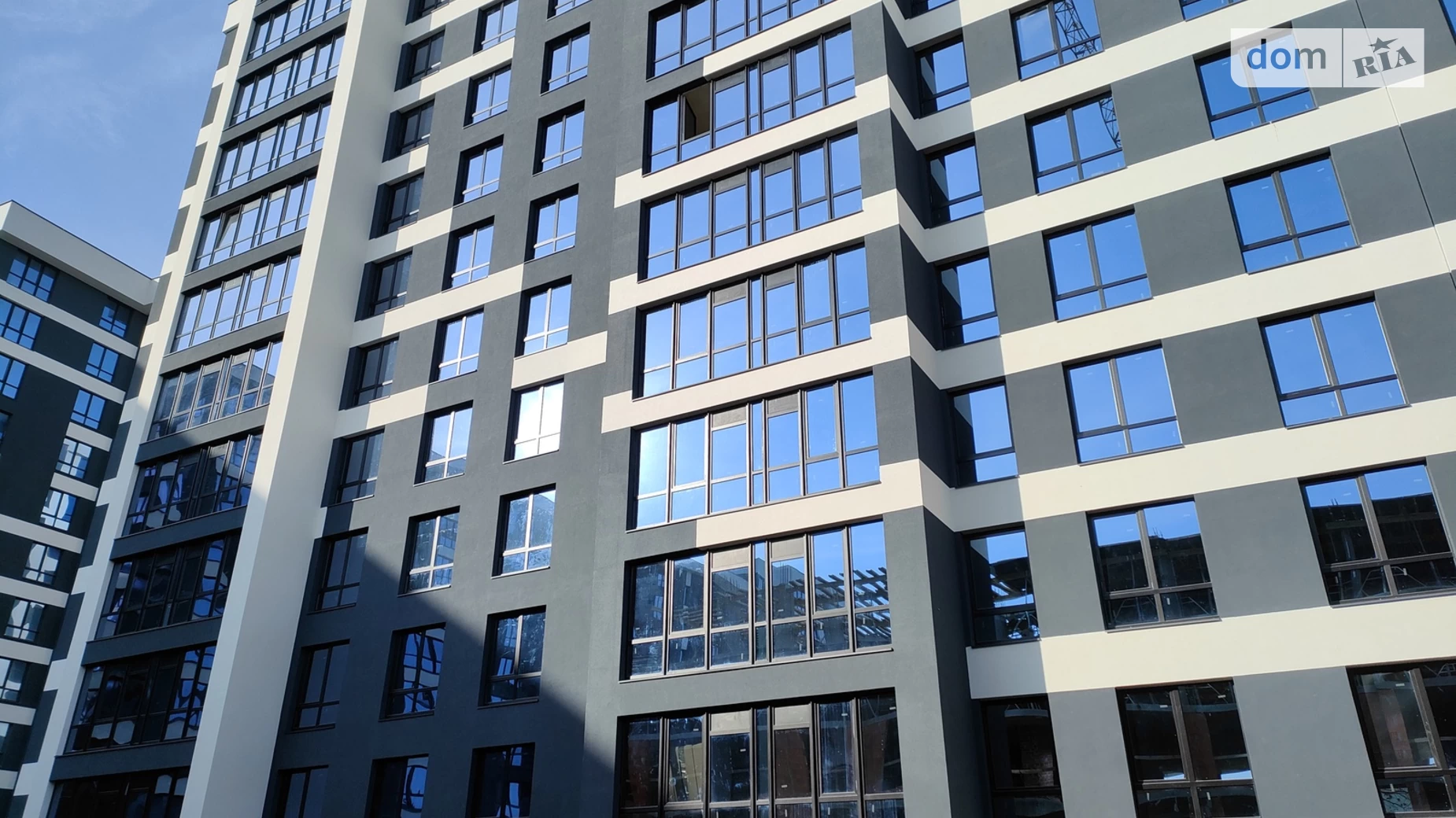 Продается 2-комнатная квартира 68 кв. м в Ивано-Франковске, ул. Химиков, 28 - фото 4