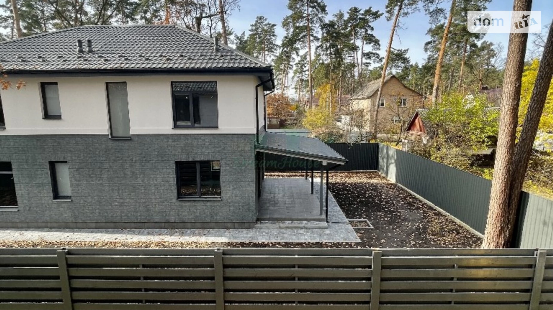 Продается дом на 2 этажа 170 кв. м с гаражом, цена: 165000 $ - фото 2
