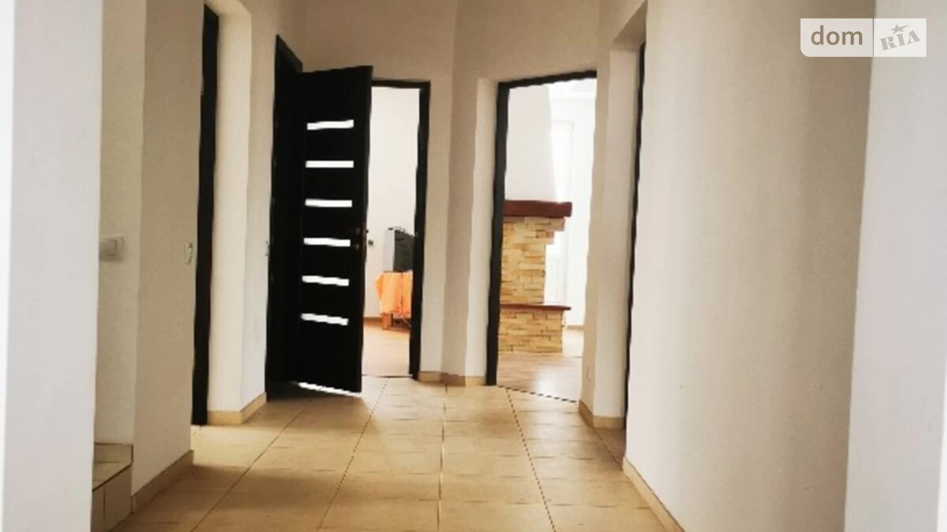 Продается дом на 2 этажа 197 кв. м с бассейном, цена: 180000 $ - фото 3