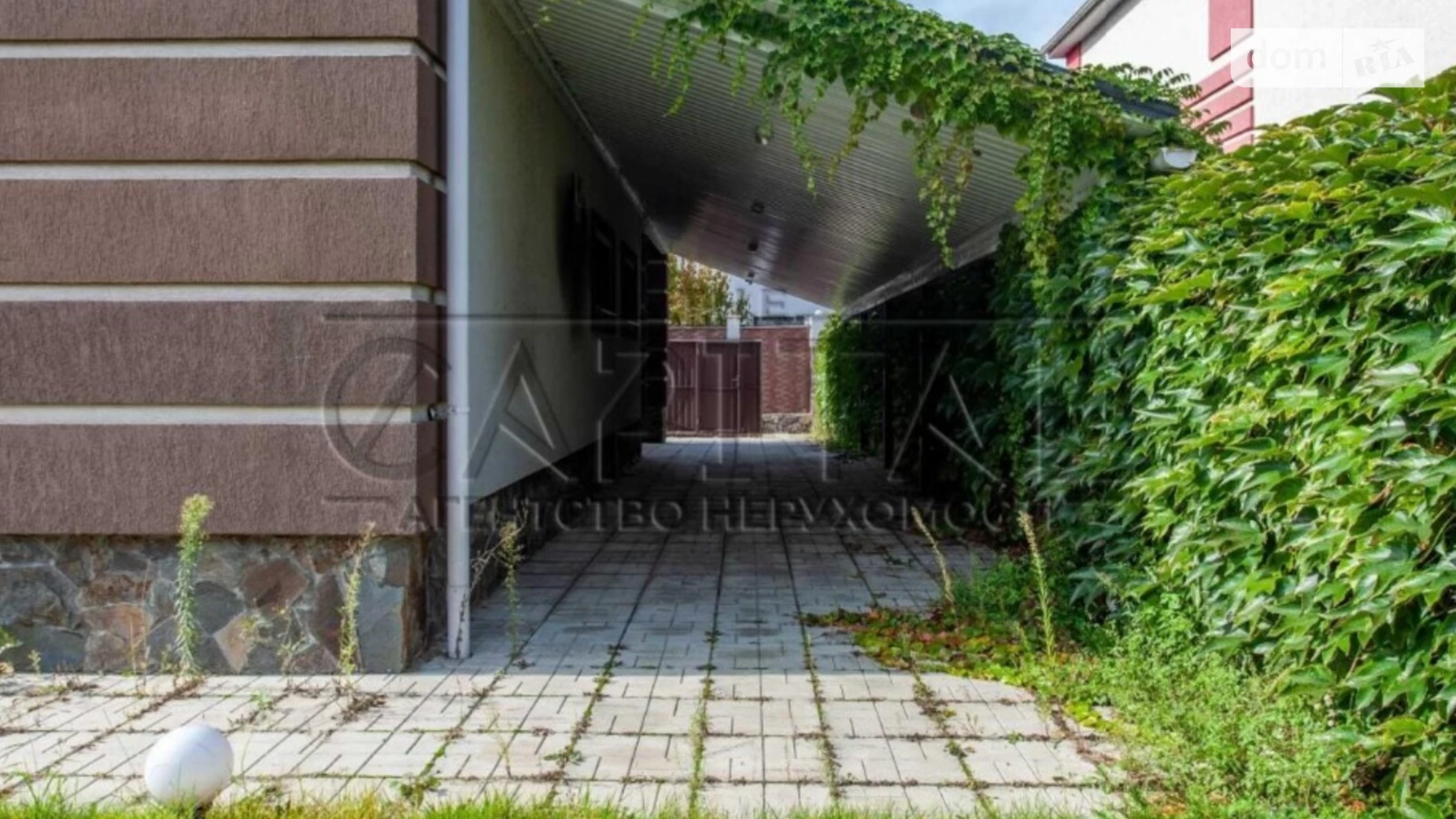 Продается дом на 2 этажа 400 кв. м с подвалом, цена: 475000 $ - фото 3