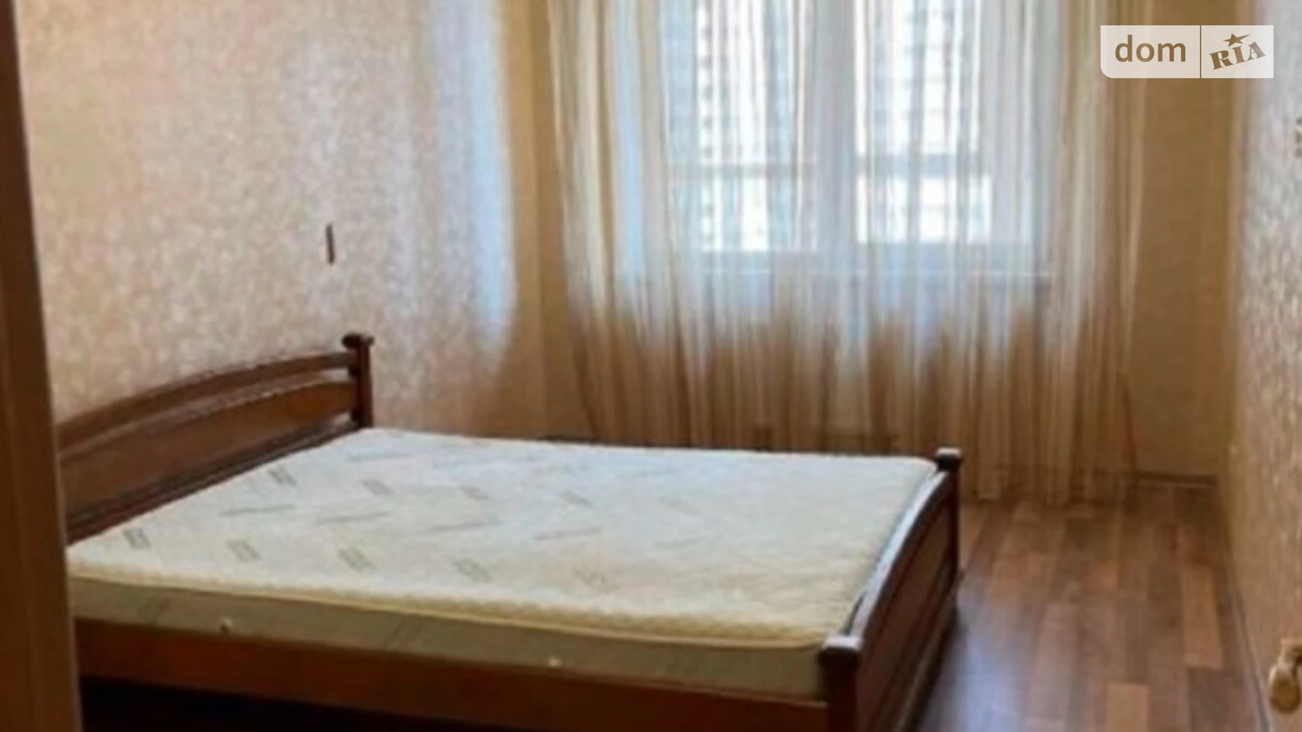 Продается 2-комнатная квартира 90 кв. м в Одессе, ул. Армейская