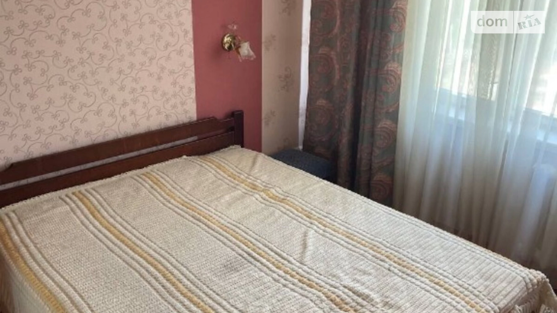 Продается 4-комнатная квартира 92 кв. м в Ровно, ул. Буковинская, 12 - фото 4