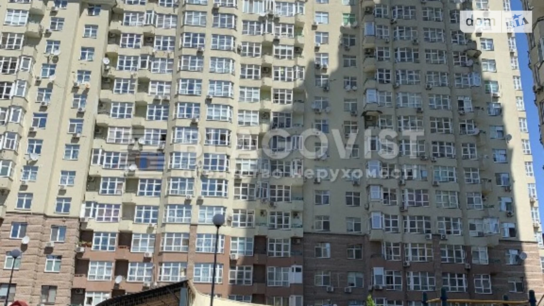 Продается 2-комнатная квартира 100 кв. м в Киеве, ул. Мокрая(Кудряшова), 16 - фото 2