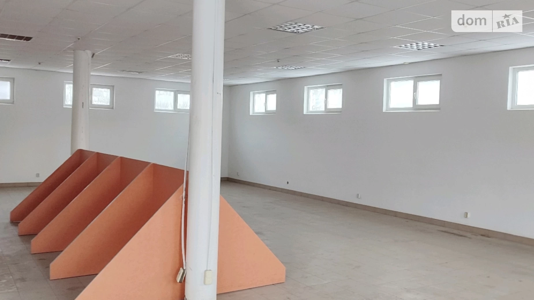 Продається об'єкт сфери послуг 343 кв. м в 2-поверховій будівлі, цена: 170000 $ - фото 4