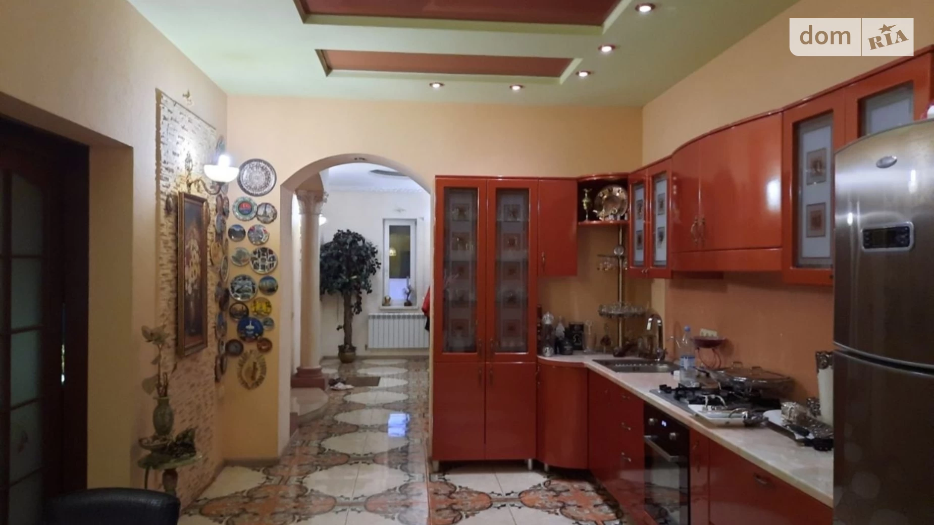 Продается дом на 2 этажа 287.3 кв. м с участком, цена: 250000 $ - фото 5