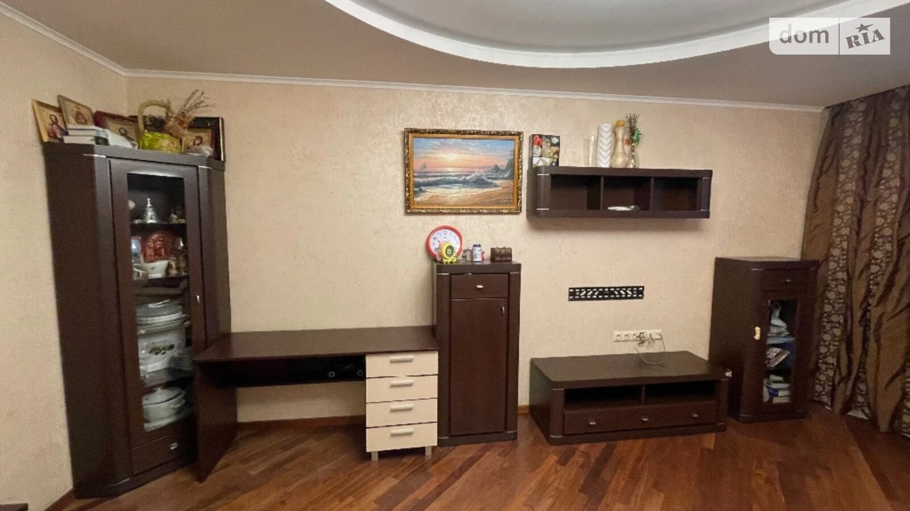 Продается 2-комнатная квартира 85 кв. м в Одессе, ул. Костанди