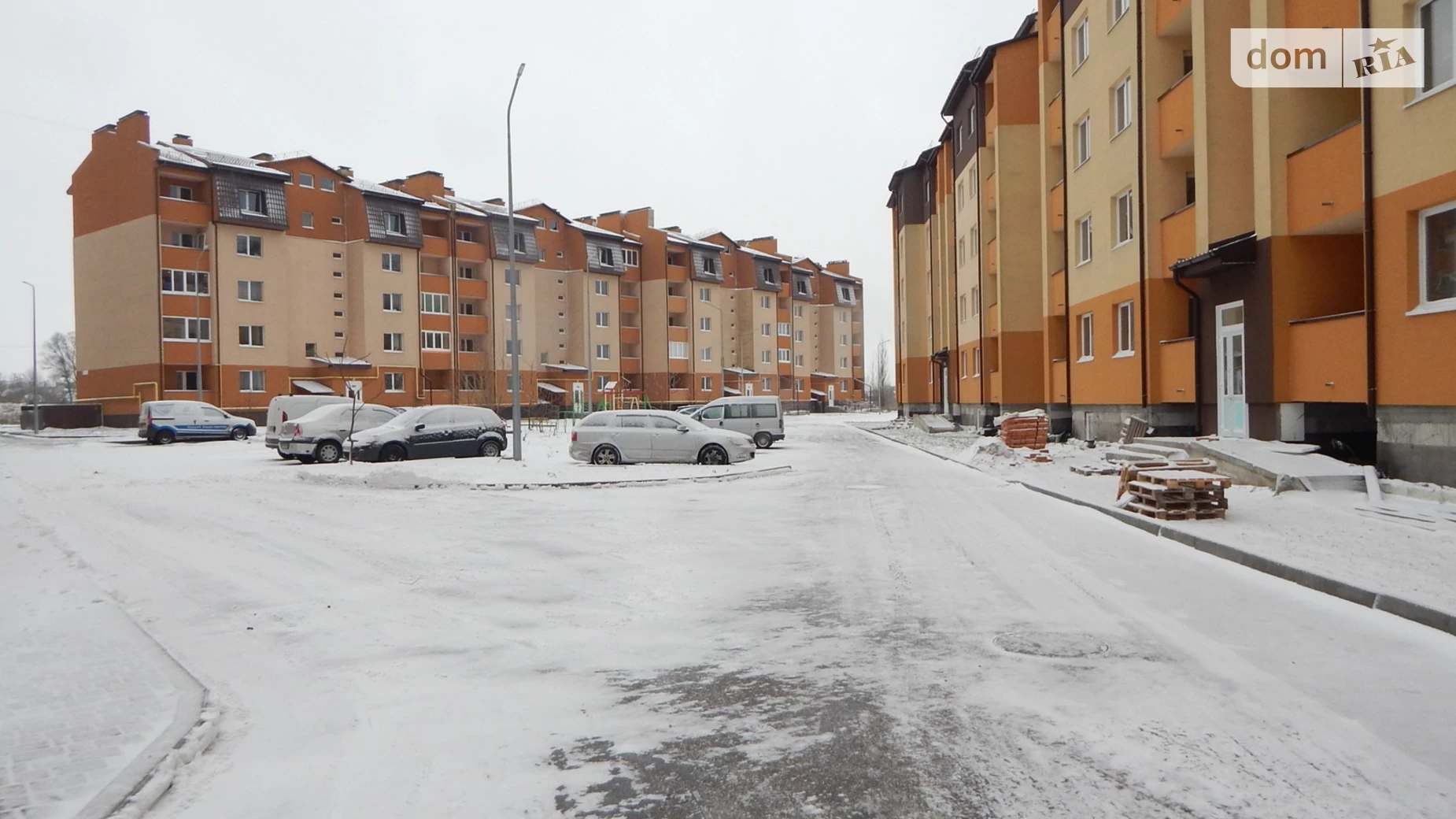 Продается 2-комнатная квартира 57 кв. м в Белогородке, ул. Столичная, 1 - фото 3