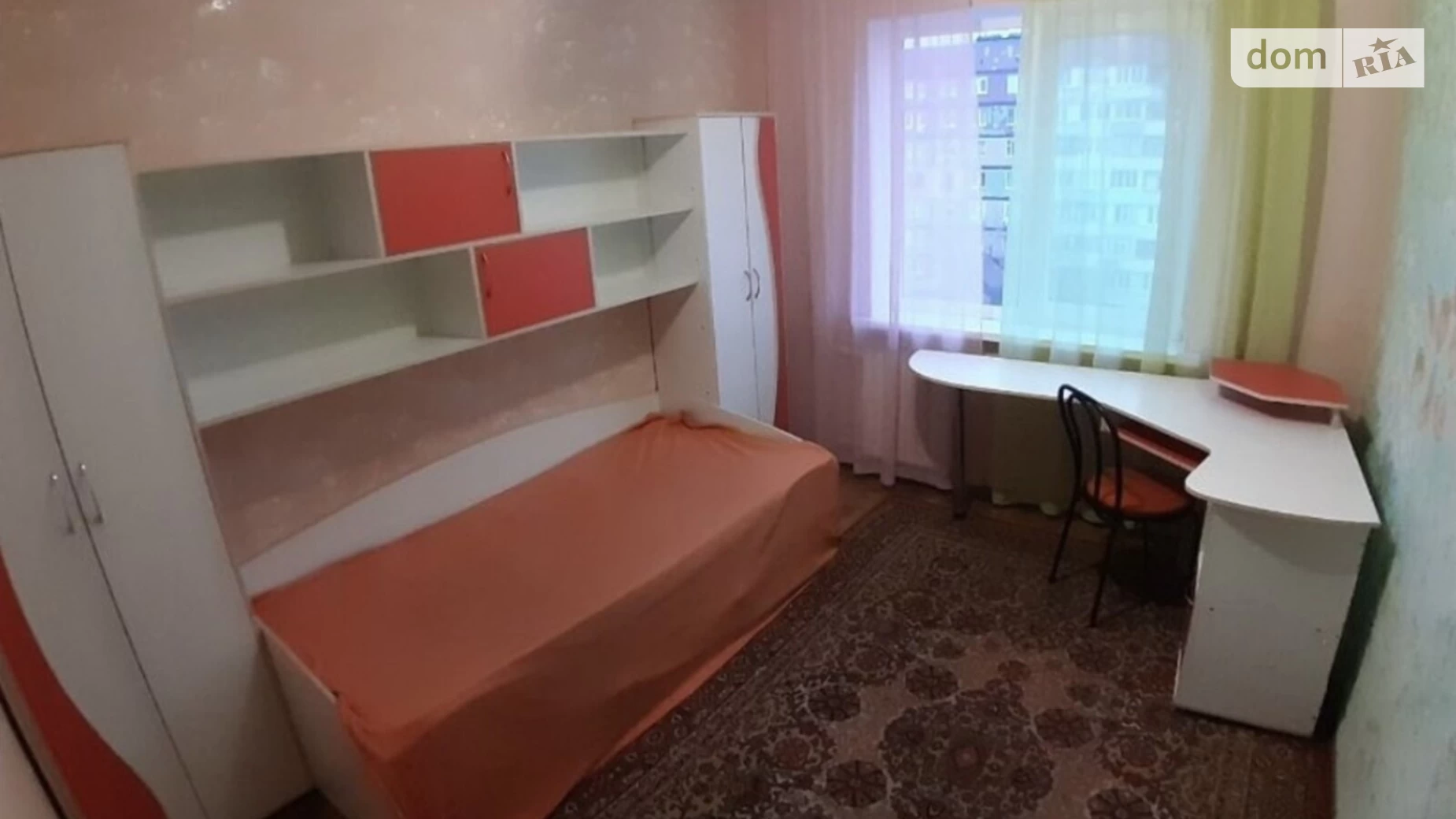 Продается 3-комнатная квартира 75 кв. м в Днепре, ул. Победы