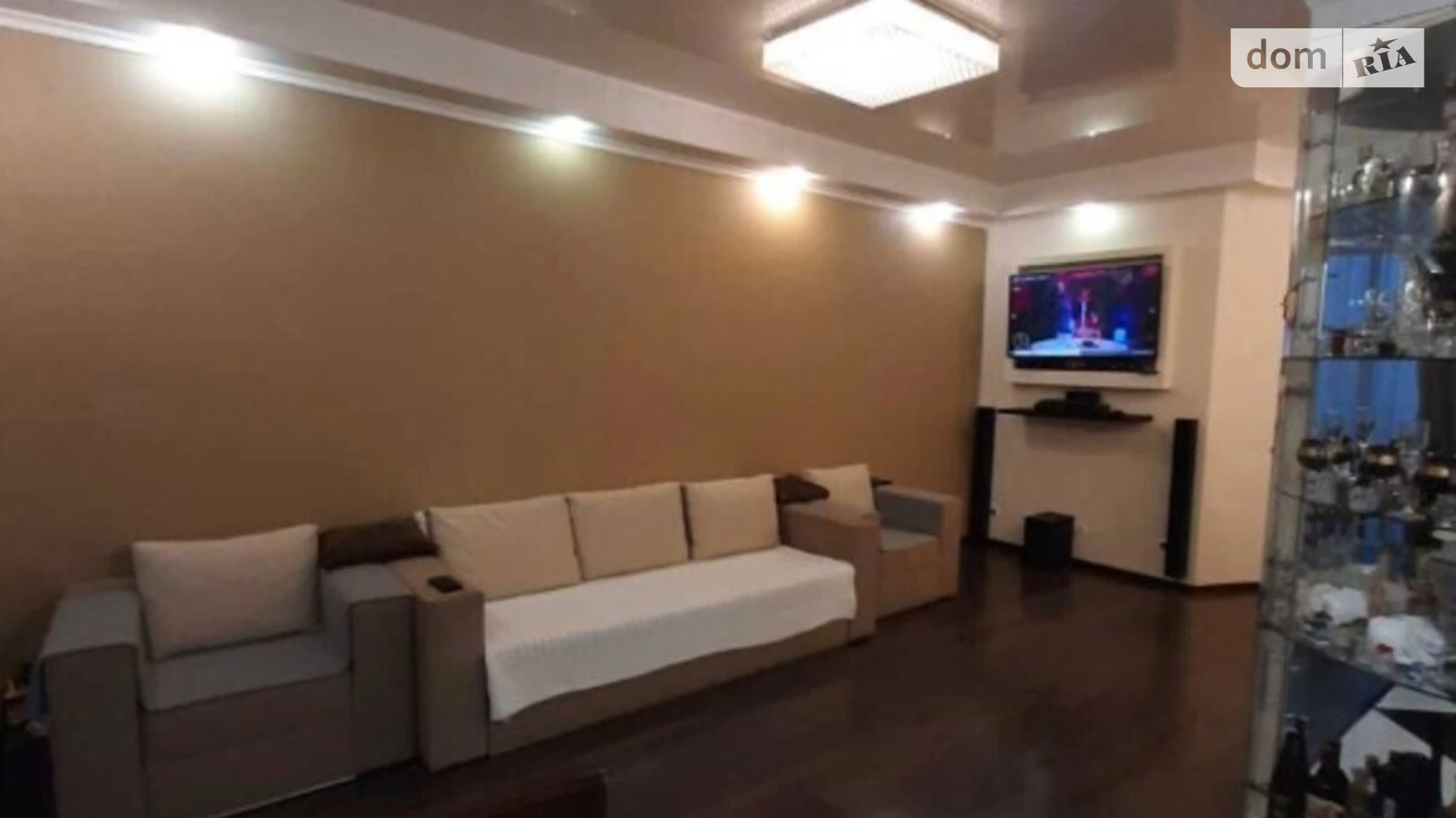 Продается 3-комнатная квартира 82 кв. м в Одессе, ул. Вишневая, 1 - фото 3