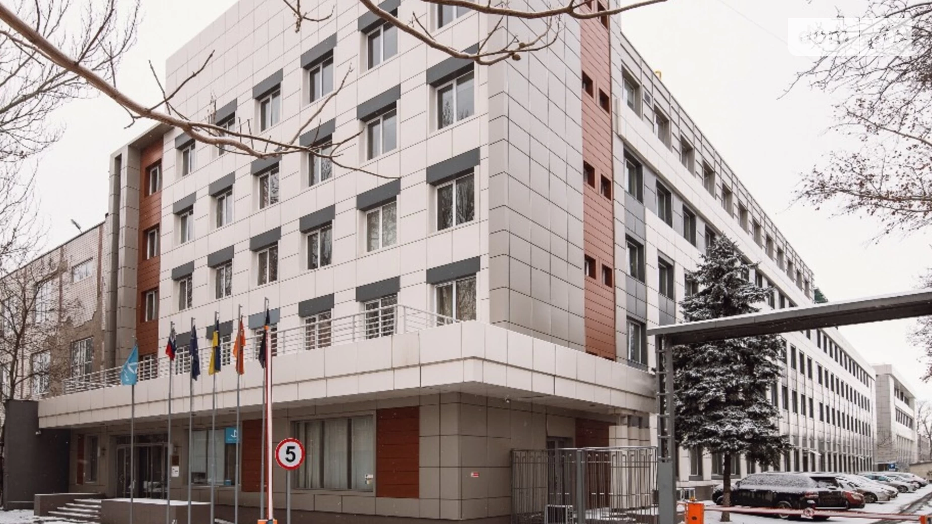 Сдается в аренду офис 102 кв. м в бизнес-центре, цена: 408 $ - фото 3